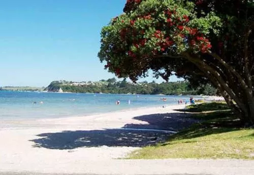 Beach in Snells Beach Motel