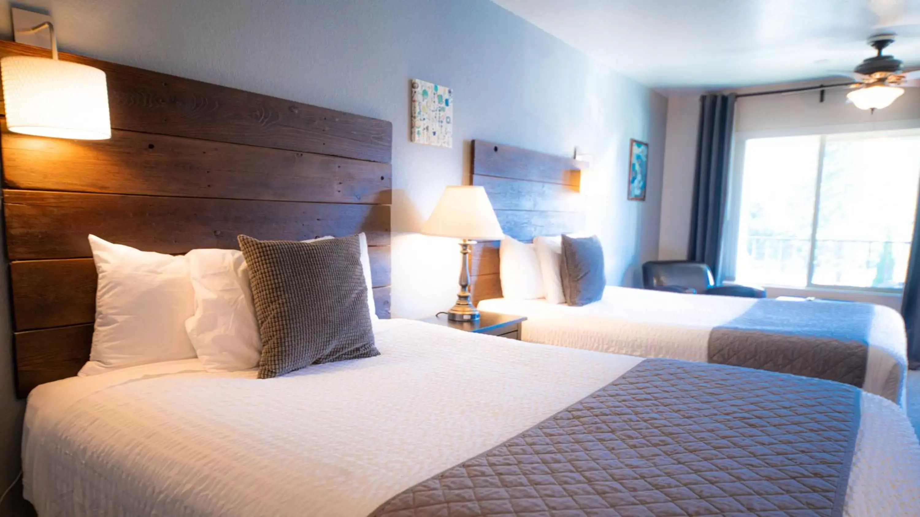 Double Queen Pet Friendly in Mountain View Lodge Double Queen Pet Friendly in Mountain View Lodge