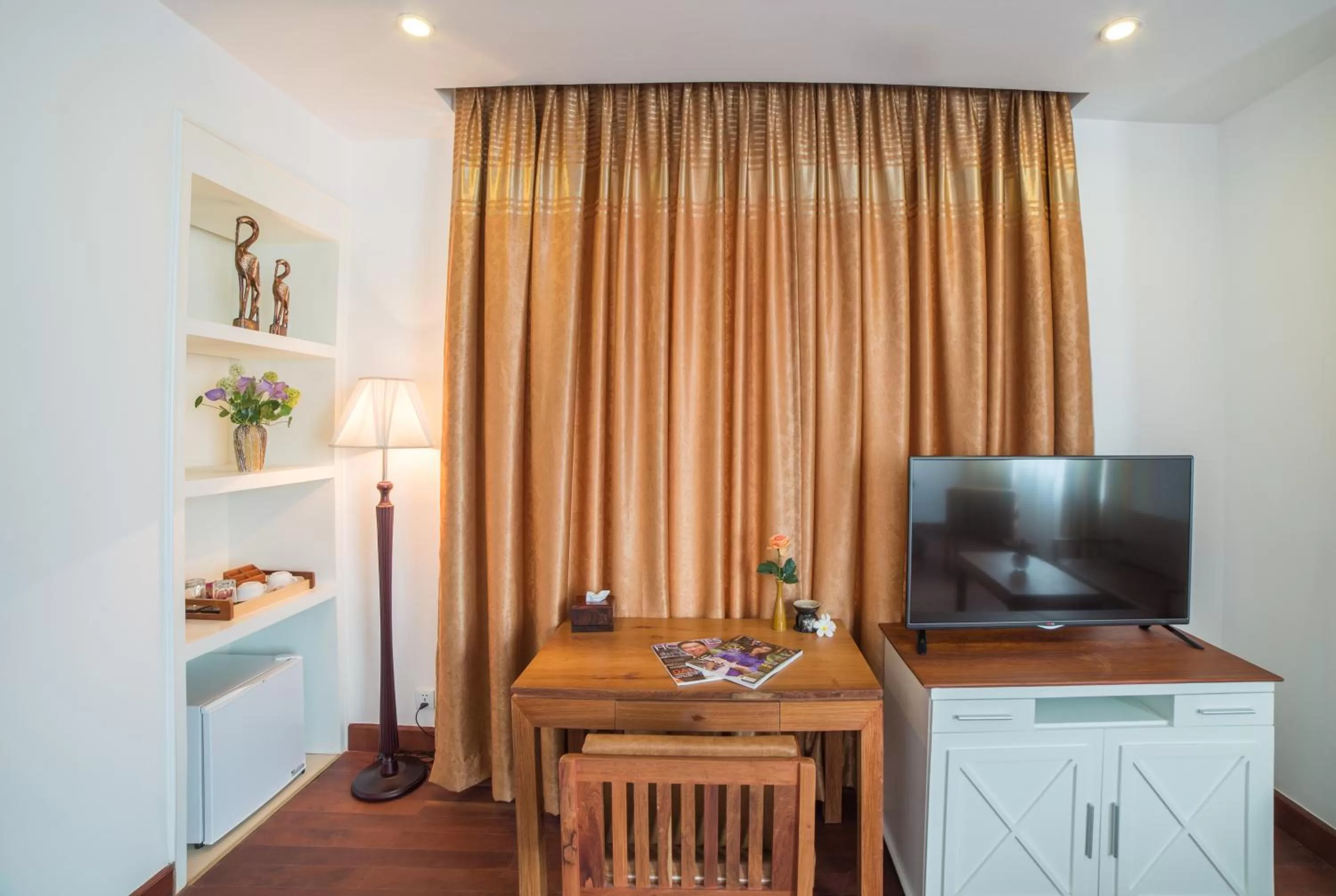 Shower in Phnom Penh Katari Hotel