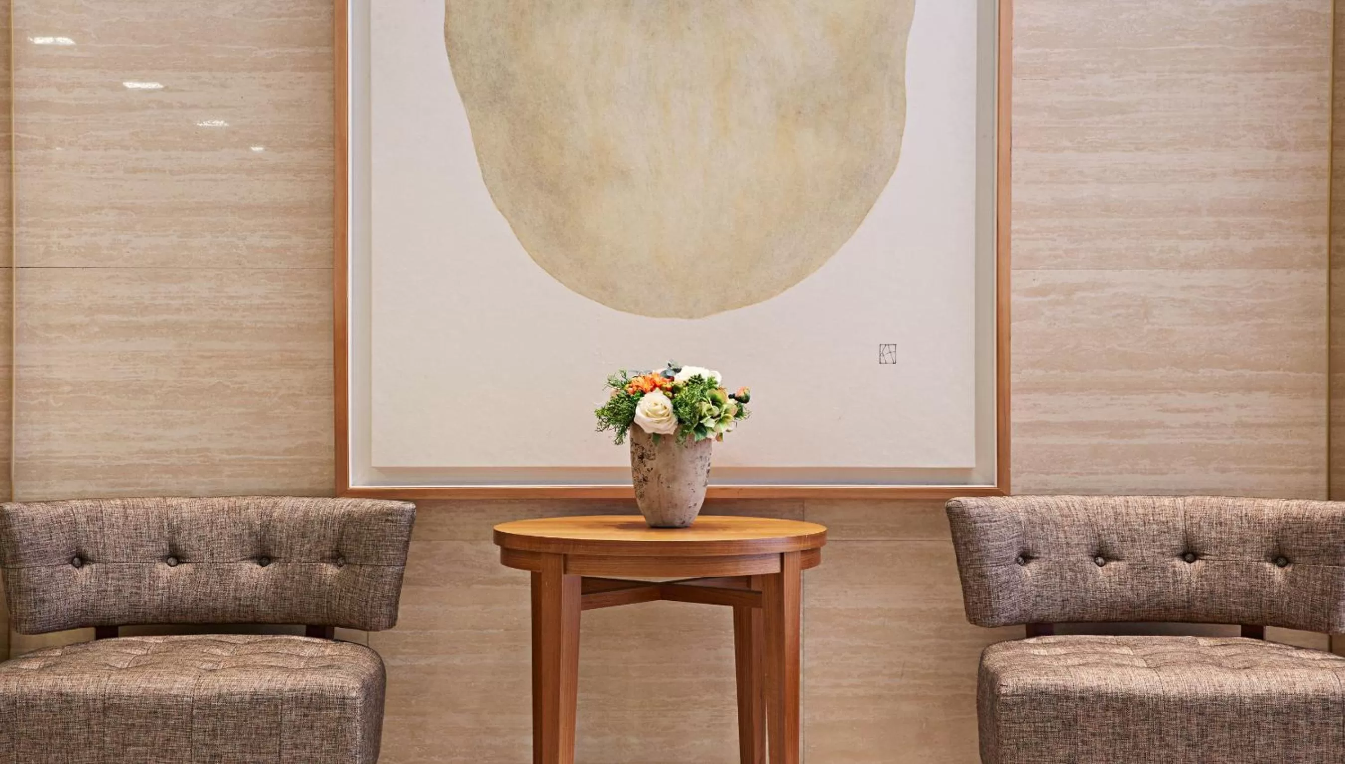 Area and facilities in Hotel Skypark Central Myeongdong