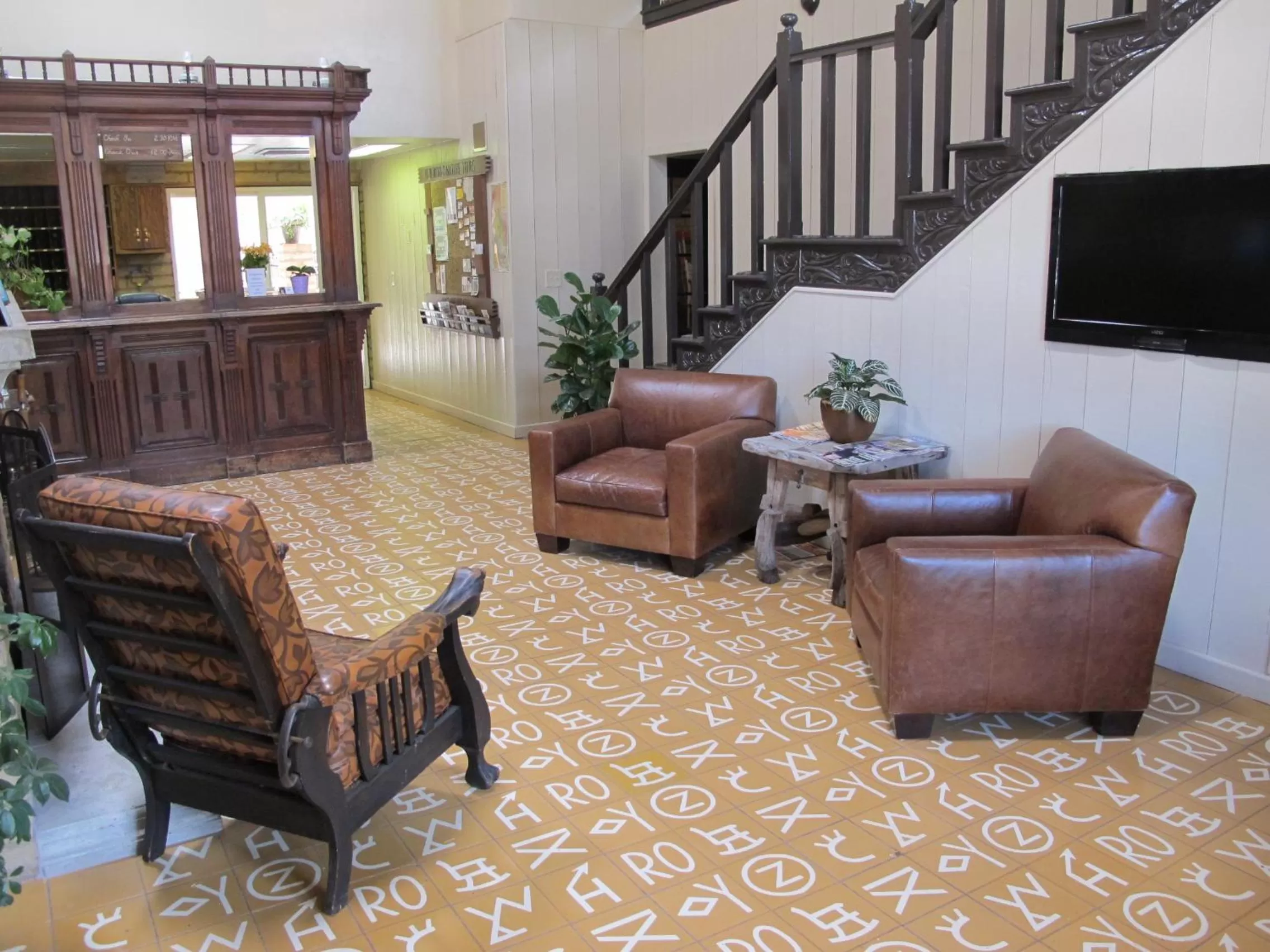 Seating Area in Stage Stop Inn