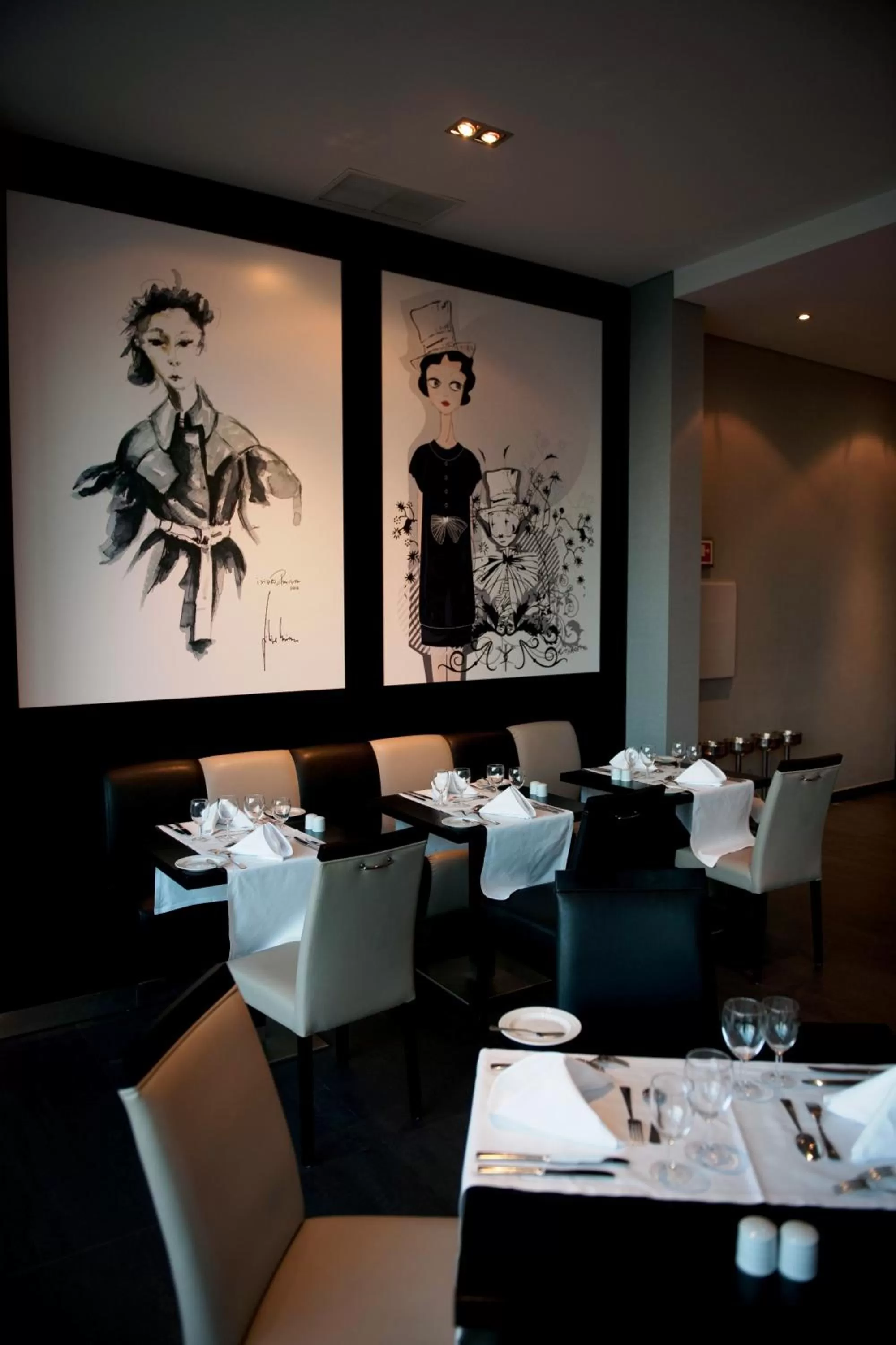 Restaurant/places to eat in Vila Gale Lagos