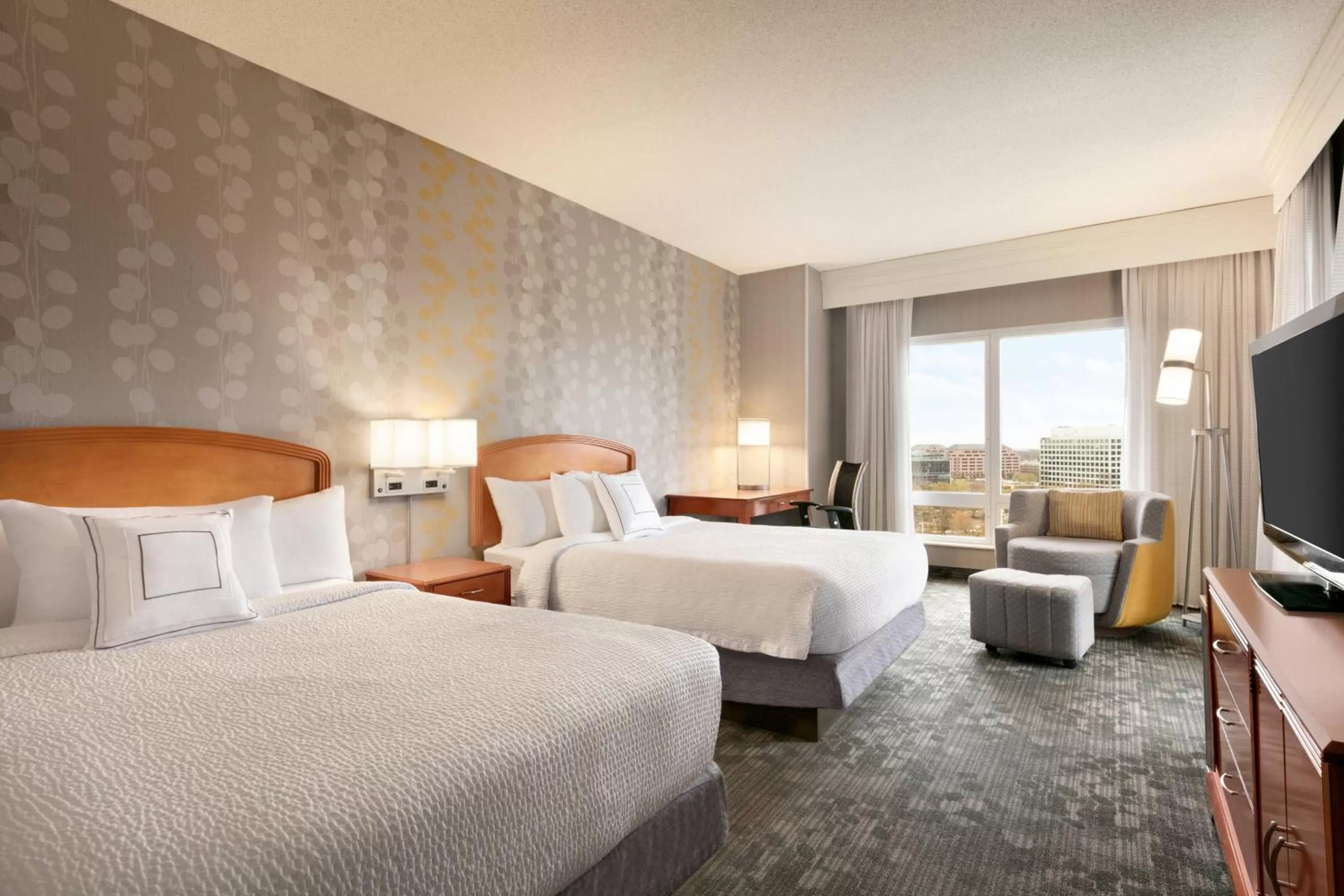Double Room with Two Double Beds and Adapted Tub - Mobility and Hearing Accessible in Courtyard by Marriott Tysons McLean