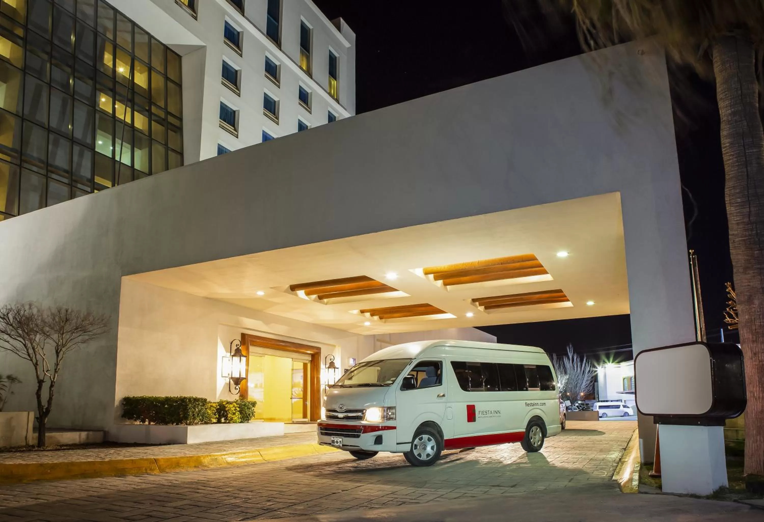 Property building in Fiesta Inn Ciudad Juarez
