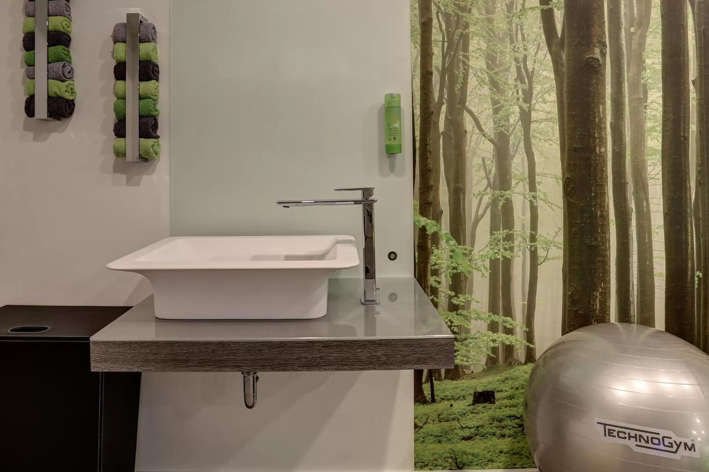 Fitness centre/facilities, Bathroom in Centro Hotel Kommerz