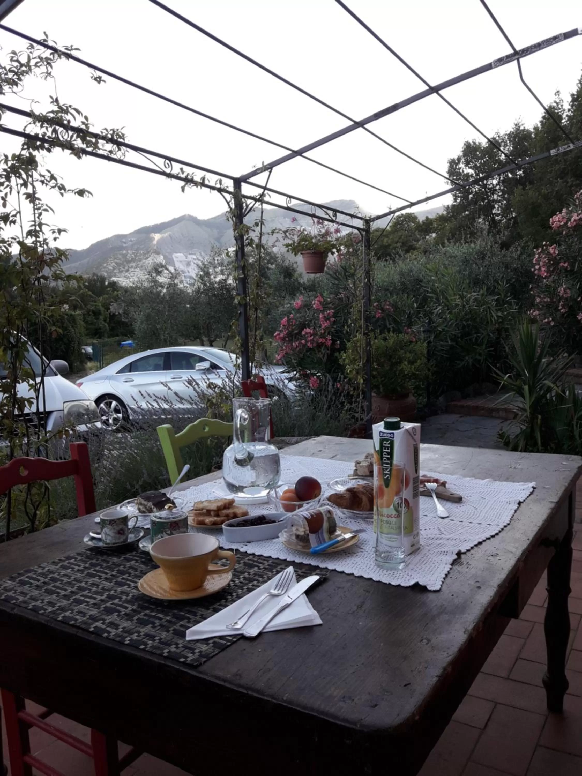 Property building in Il Nido Del Cuculo