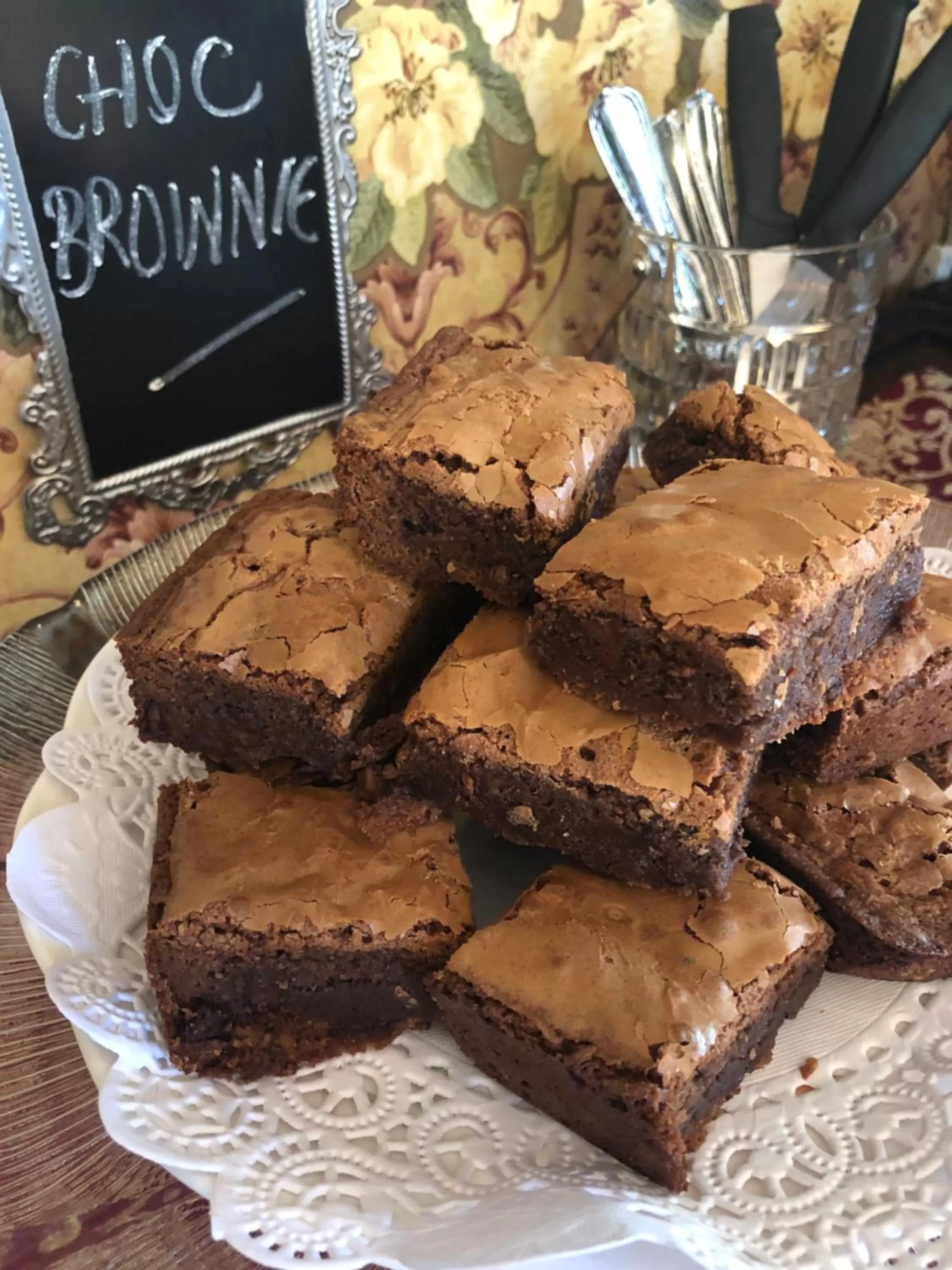 Food in Abigail's Bed and Breakfast Inn