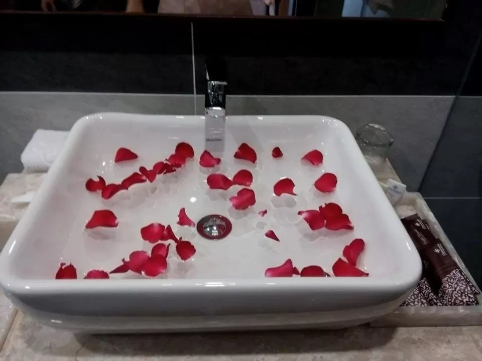 Shower in Glenwood City Resort