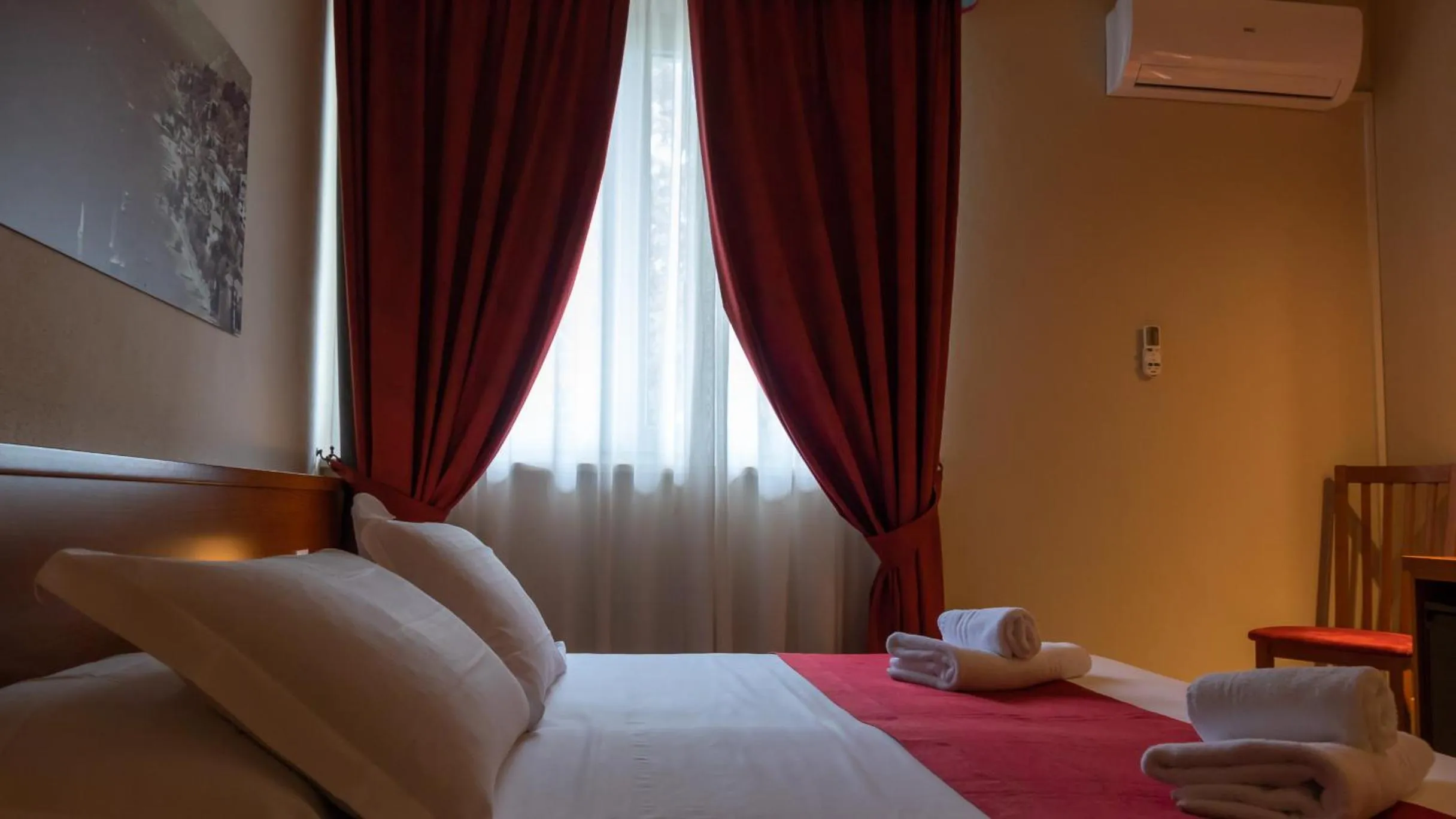 Bed in Hotel Venezia Park - ENJOY HOLIDAY