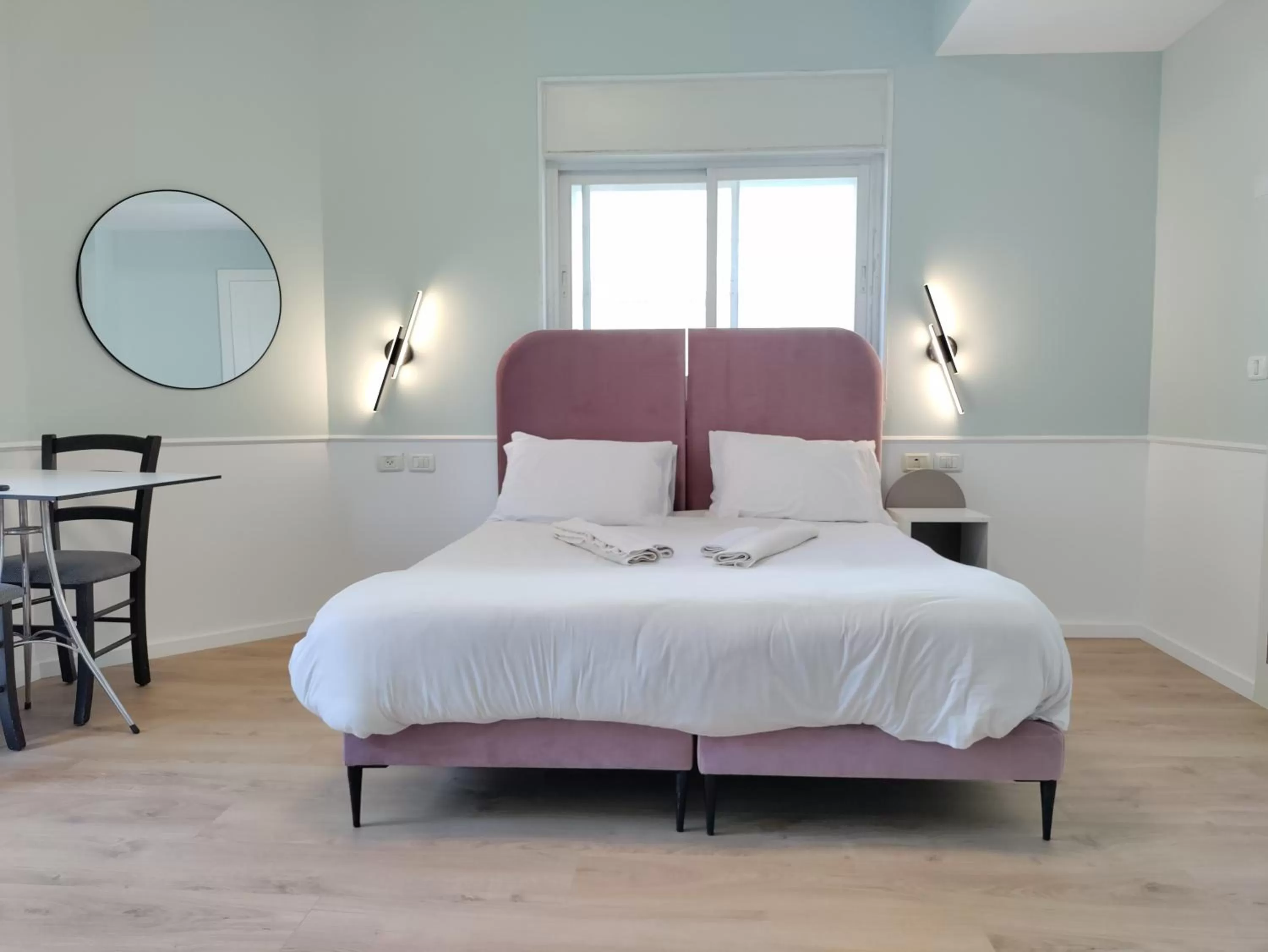 Bed in Jacobs Suites