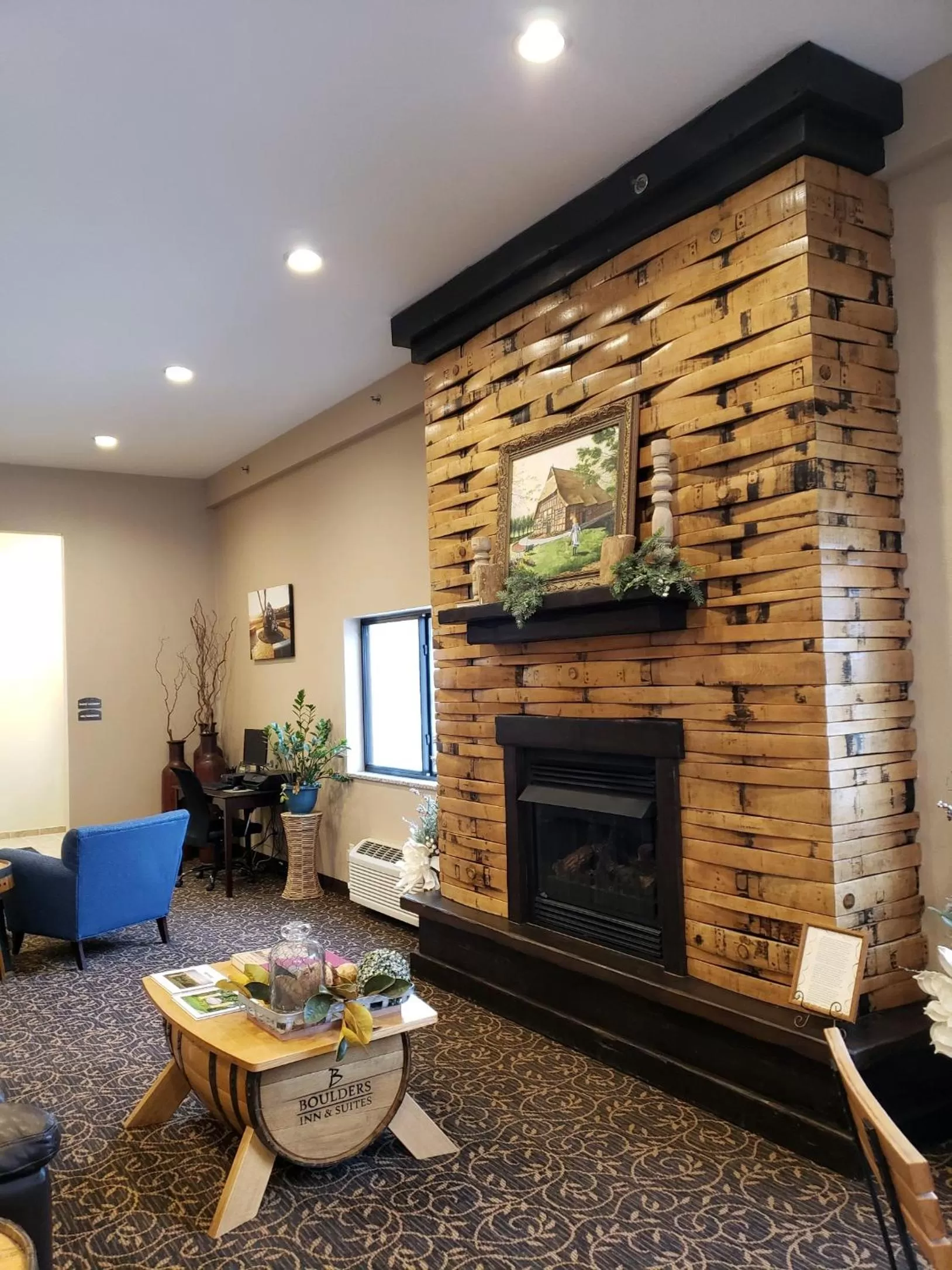 Lobby or reception in Cobblestone Inn & Suites - Manning