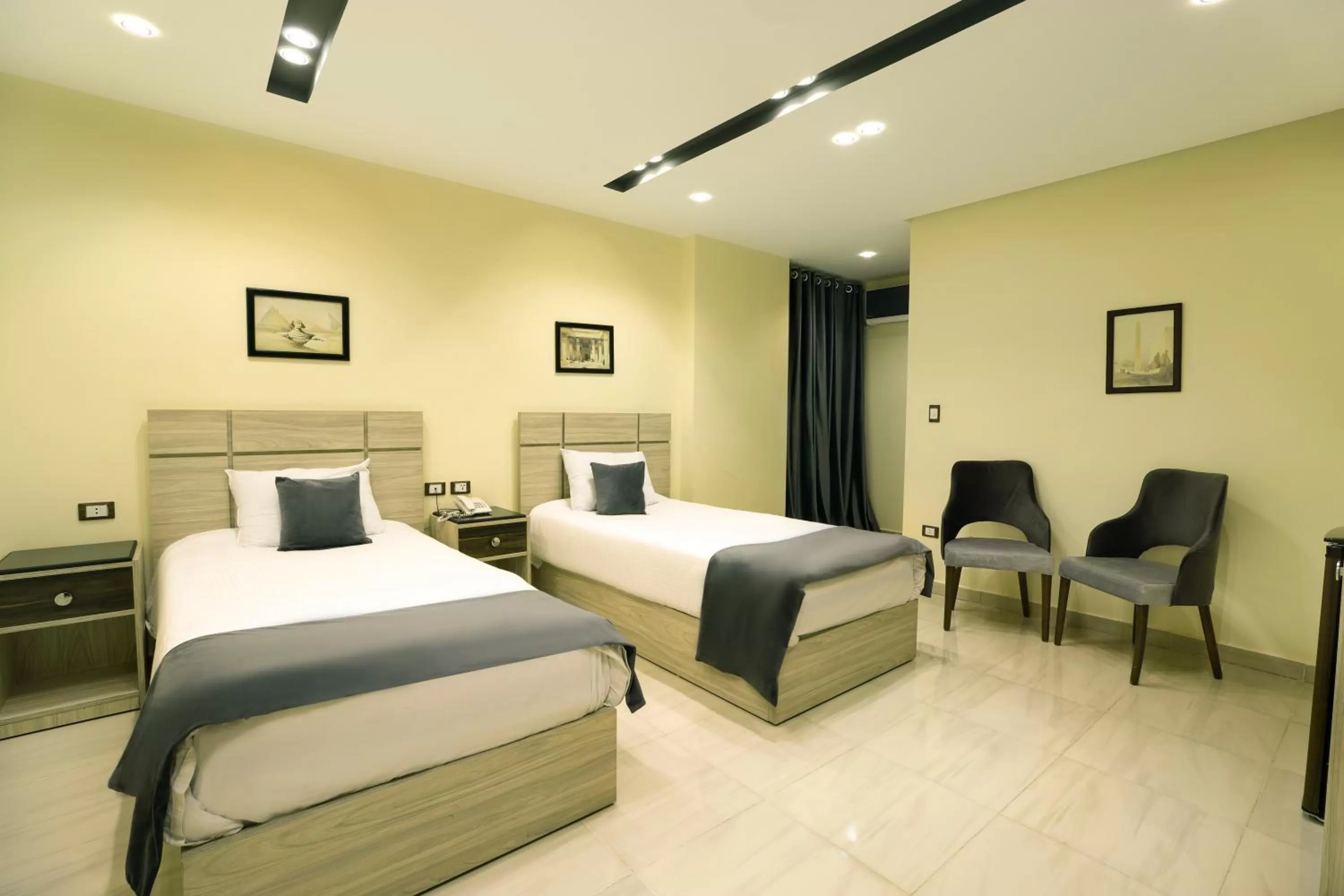 Bed in Brothers Pyramids View