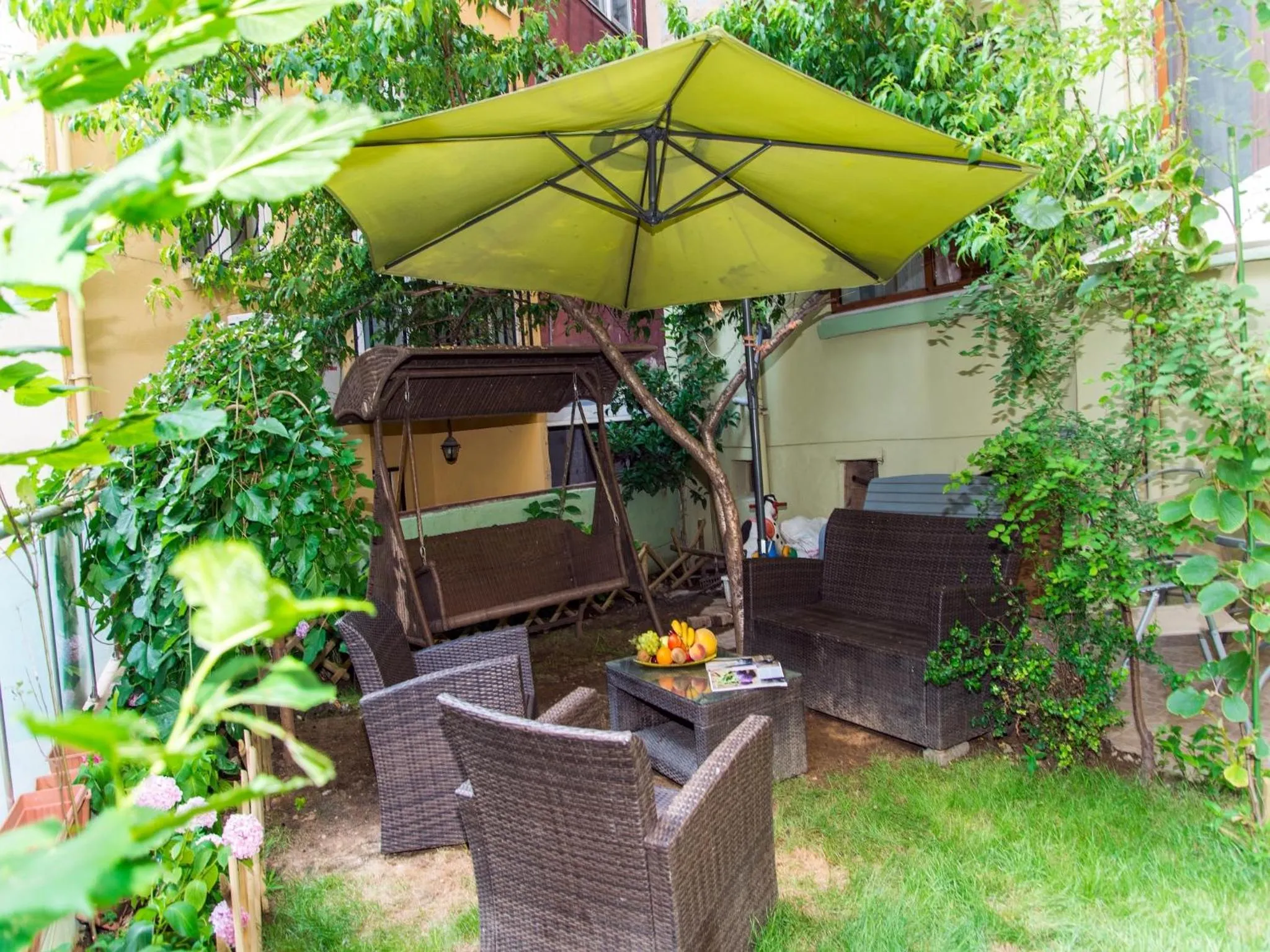 Patio in MySuite Istanbul Cihangir