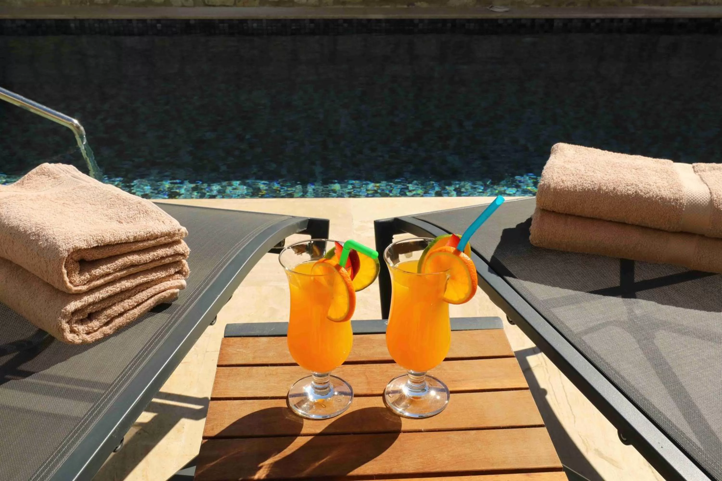 Patio, Drinks in Ariel Hotel Alaçatı