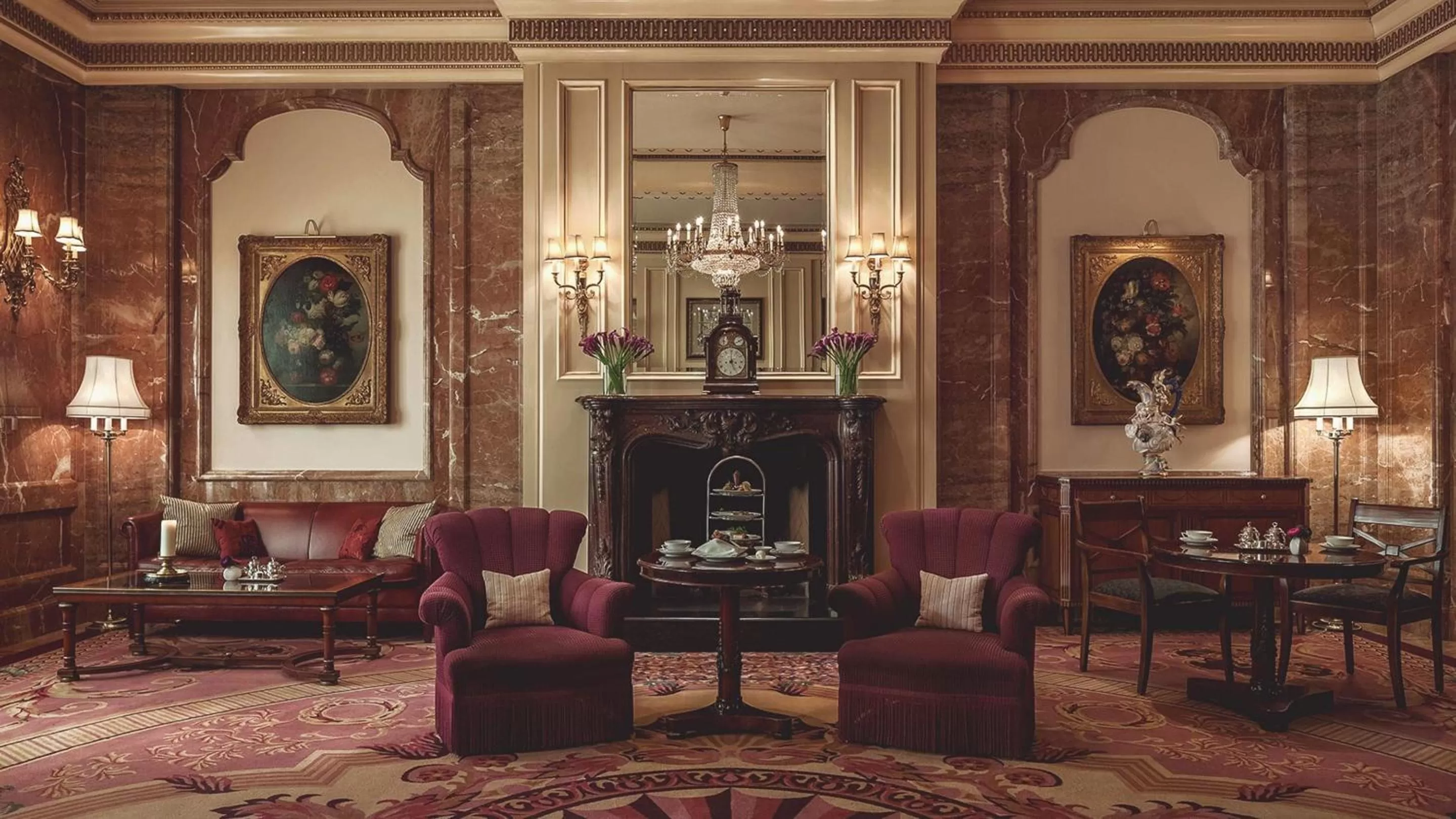 Lobby or reception in Regent Berlin by IHG