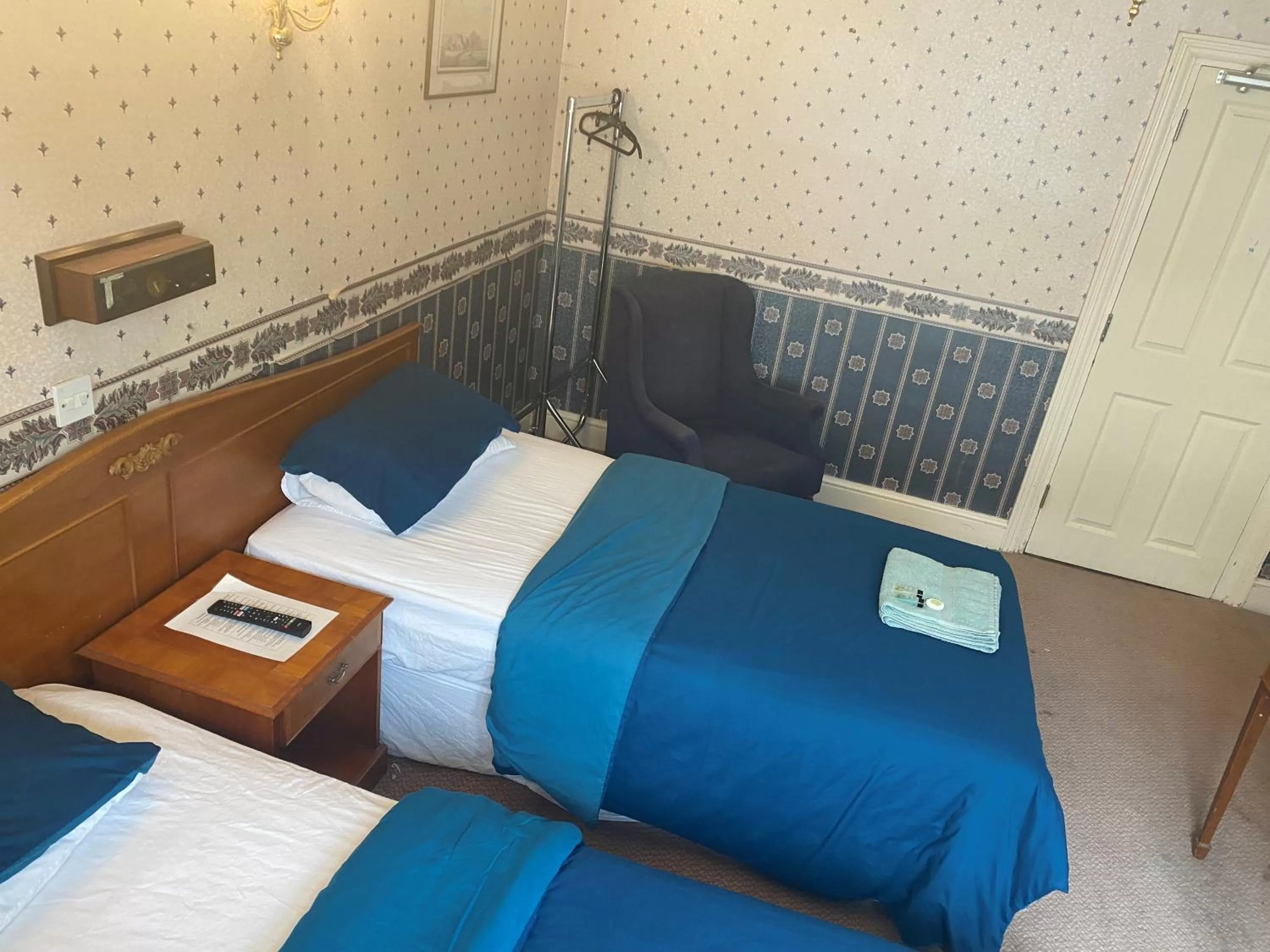 Bed in The Royal Victoria & Bull Hotel