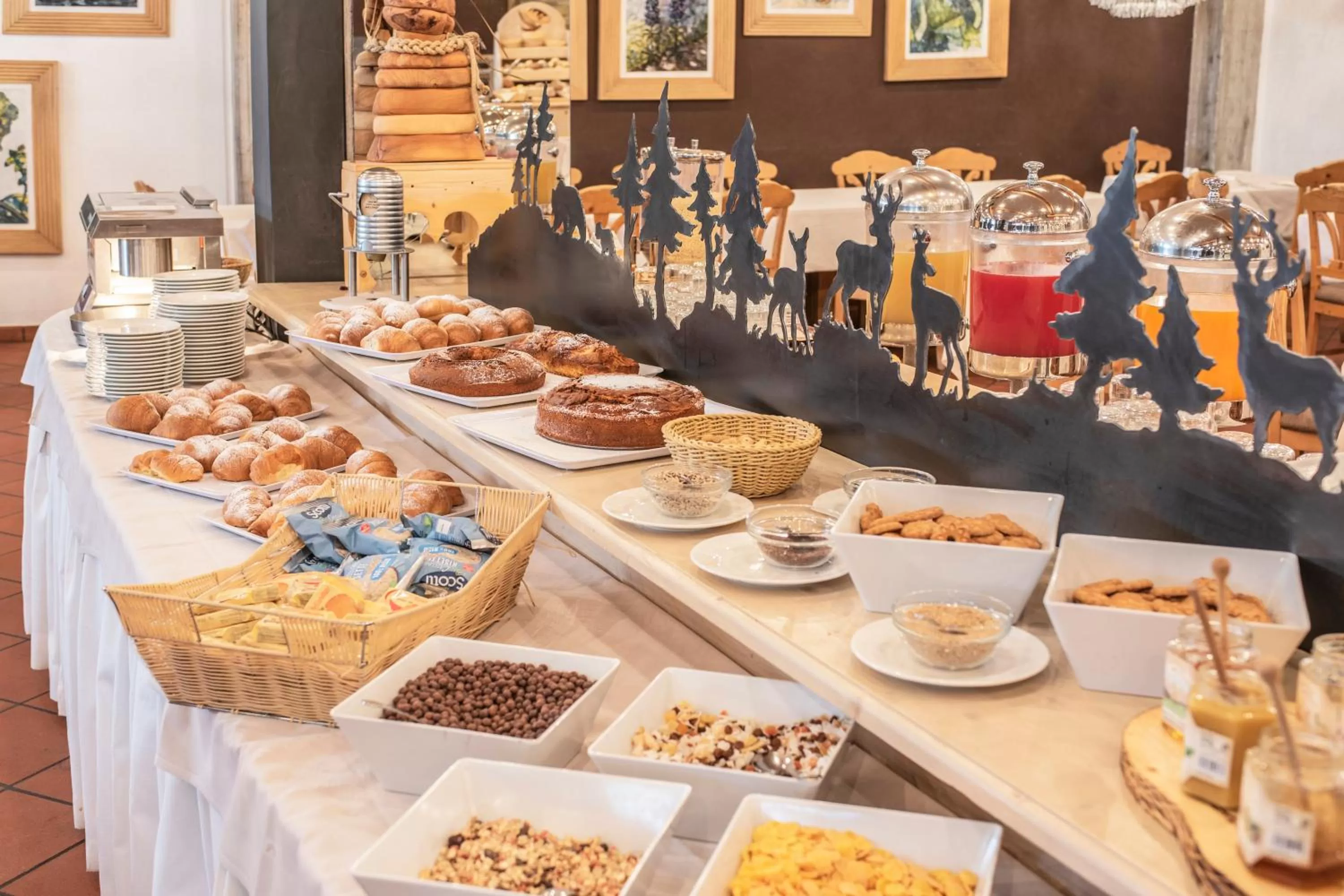 Food and drinks in Hotel Resort Veronza