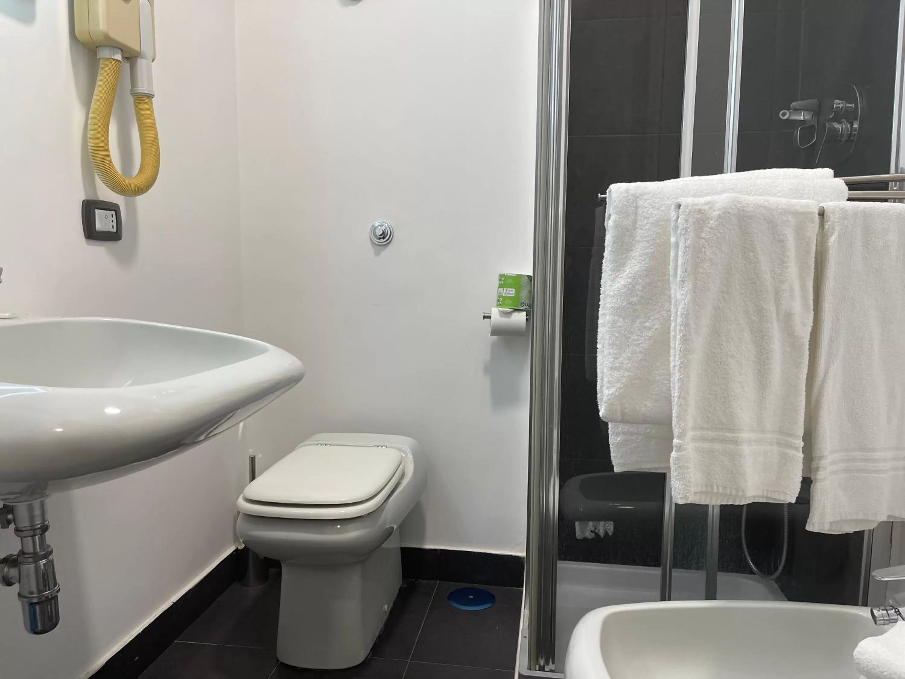 Bathroom in Jazz Hotel