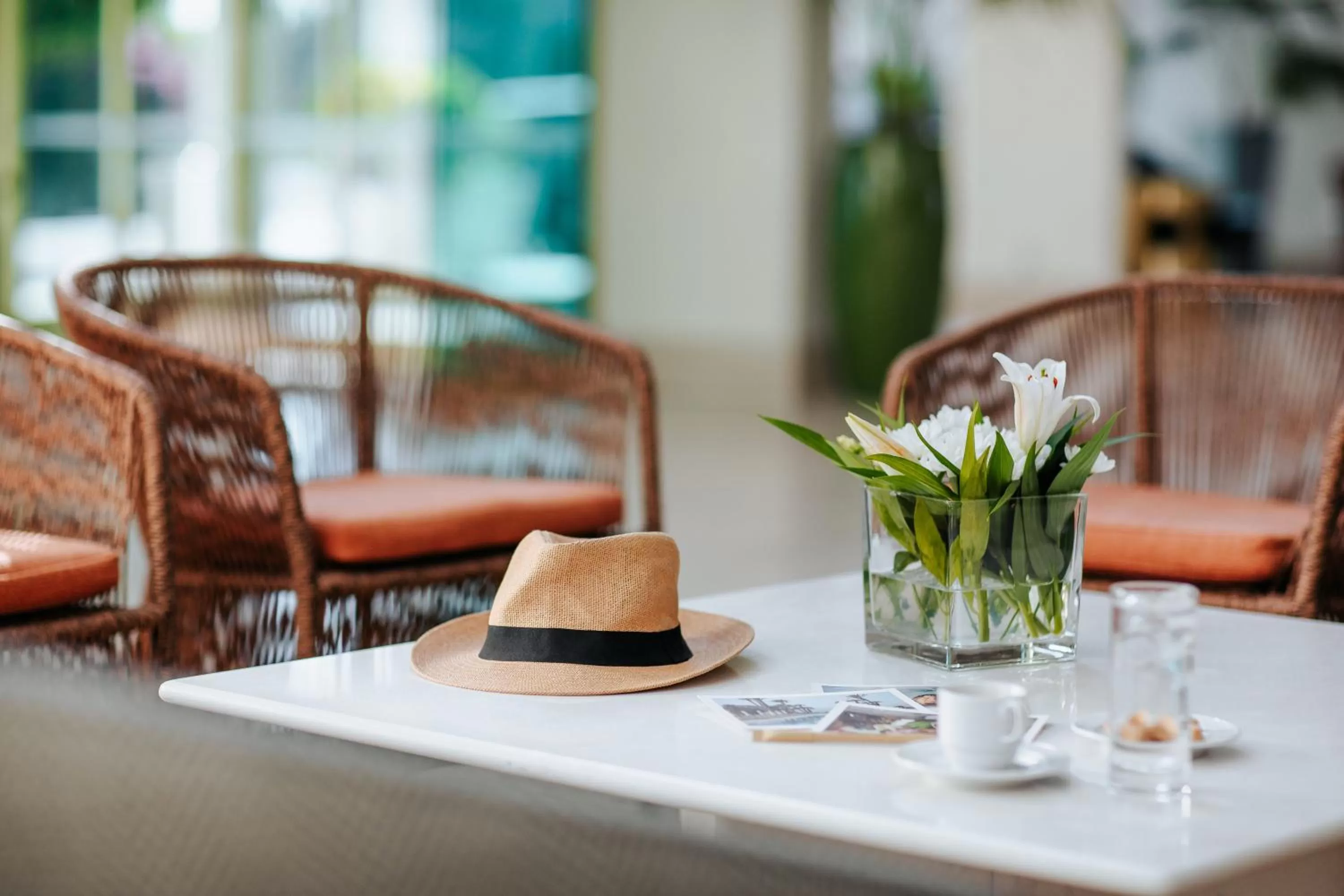 Lounge or bar in Louis Imperial Beach