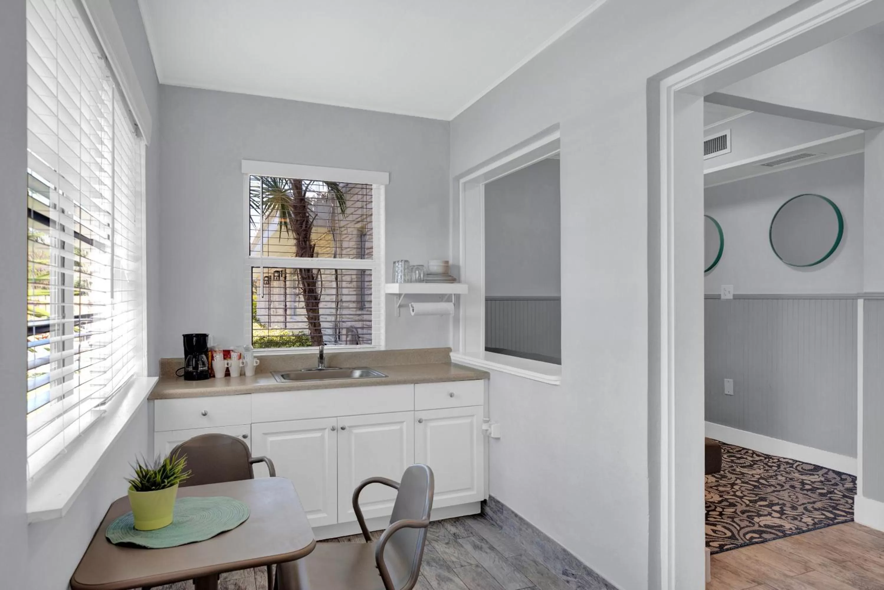 kitchen in Seascape Resort & Marina