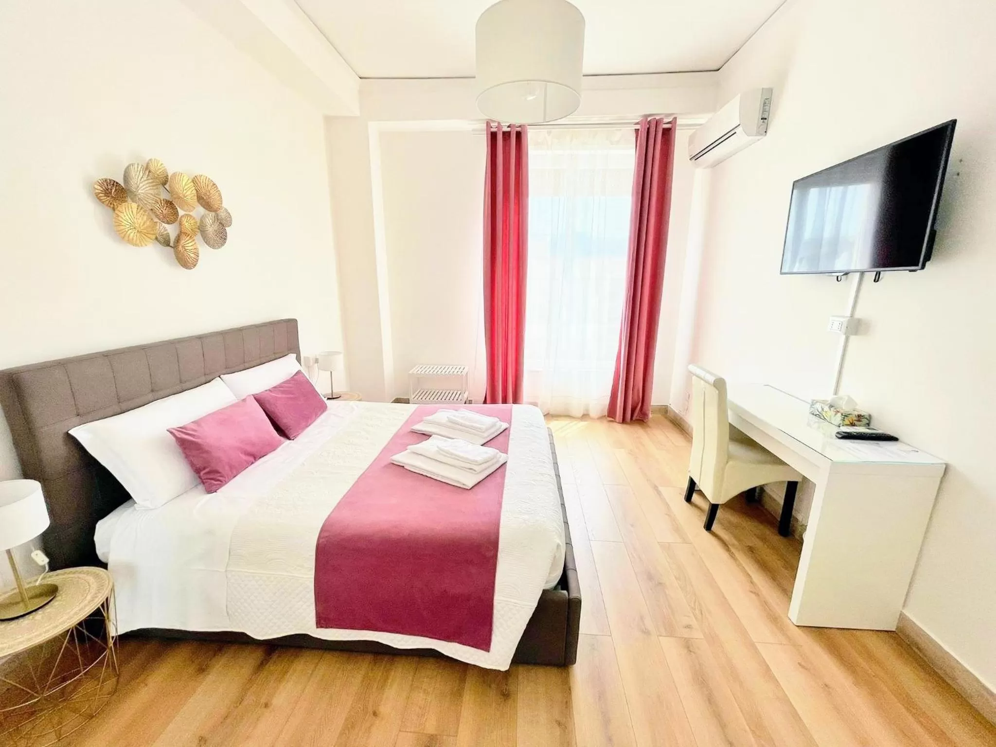 Photo of the whole room in B&B Be Home