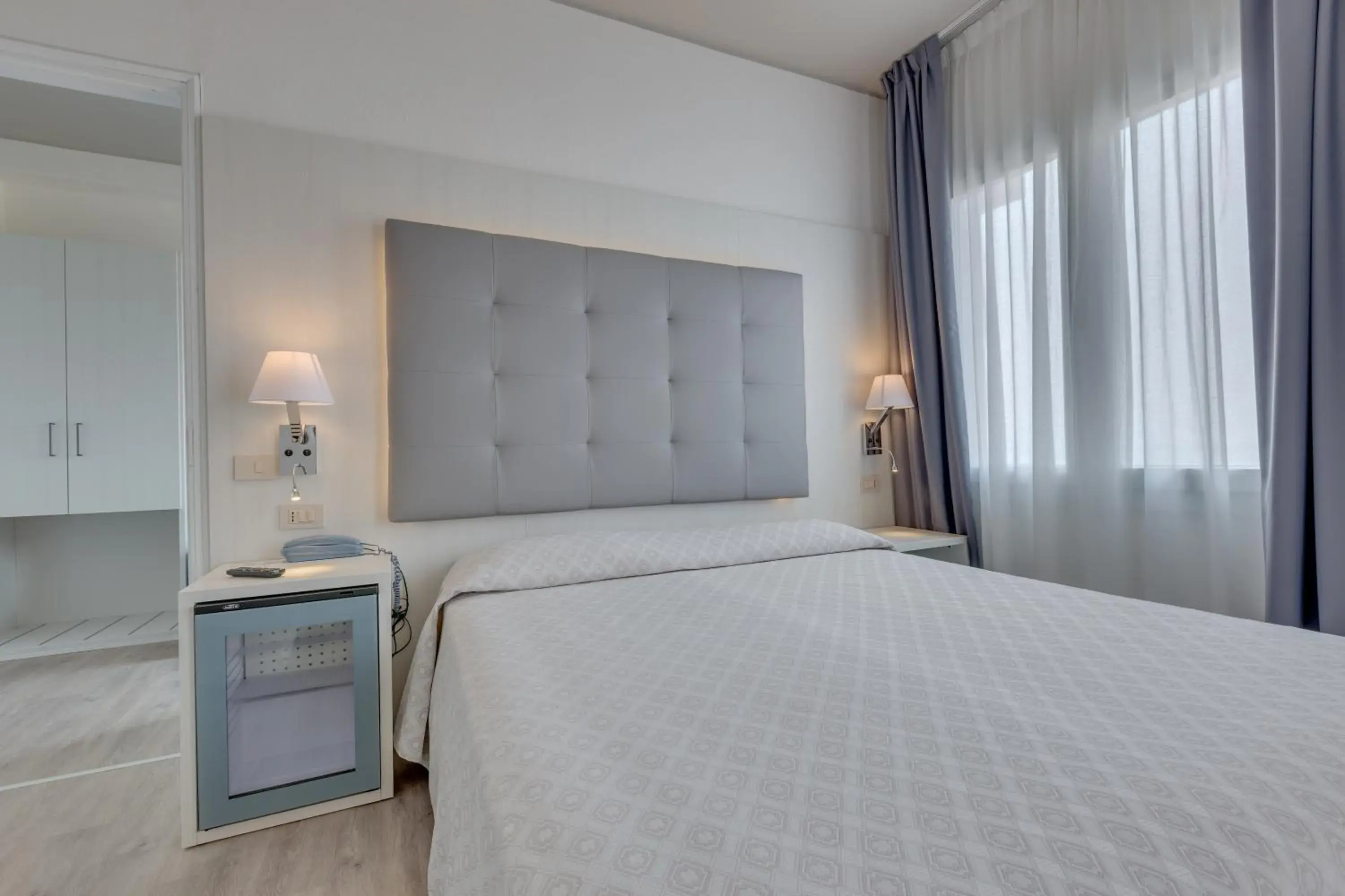 Double Room in Hotel Austria Double Room in Hotel Austria