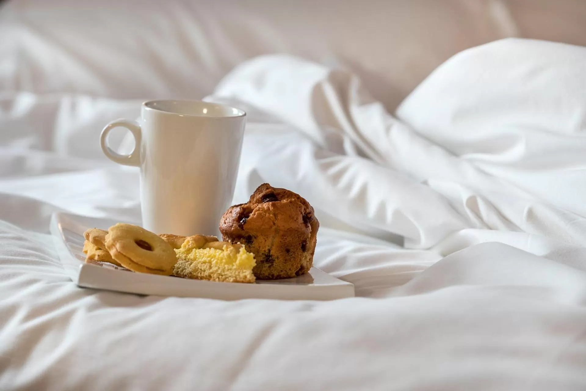 Toilet, Bed in Palazzo Dei Mercanti - Dimora & Spa