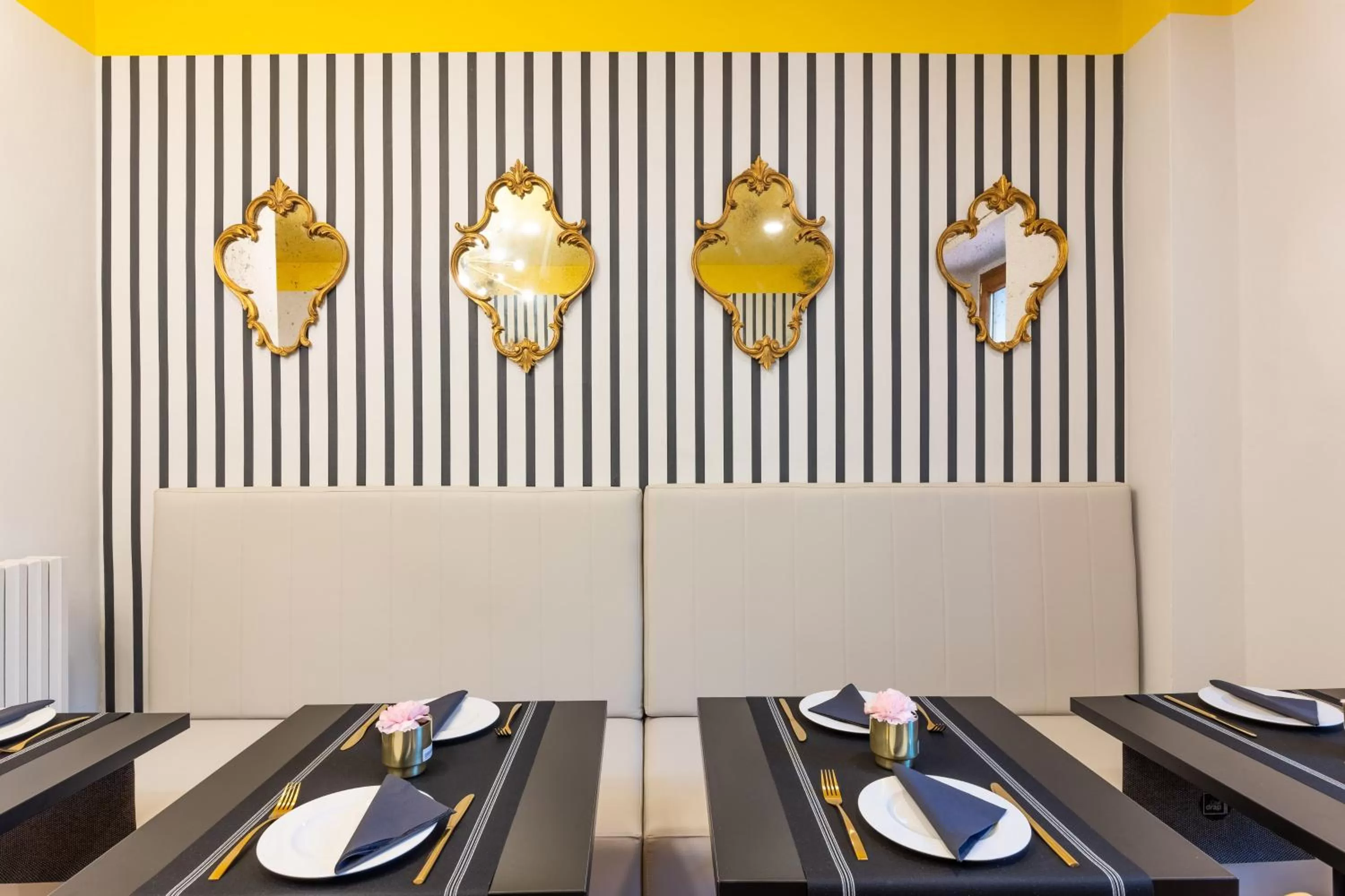 Breakfast in 3110 ArtHotel