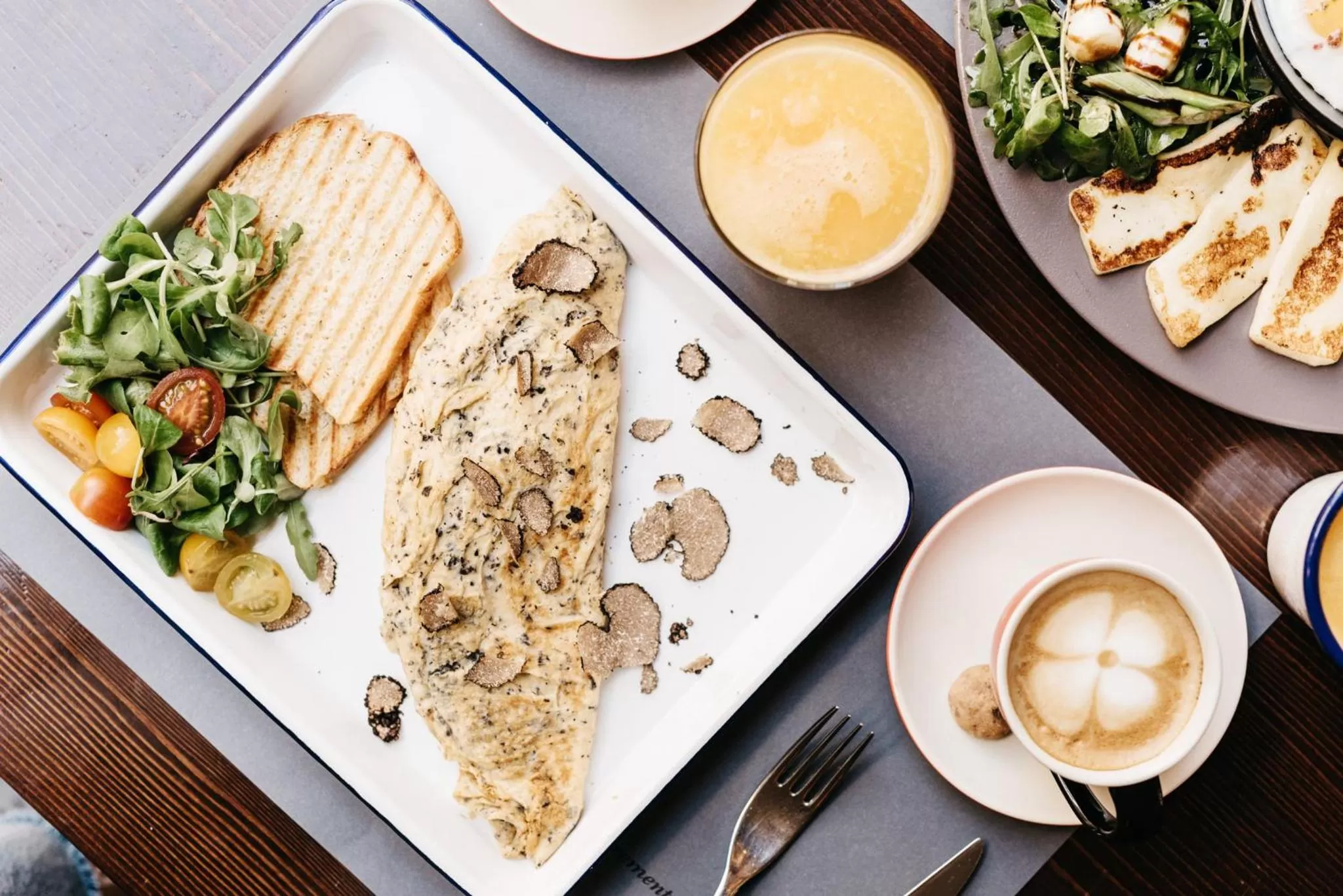 Breakfast in Central Square Heritage Hotel