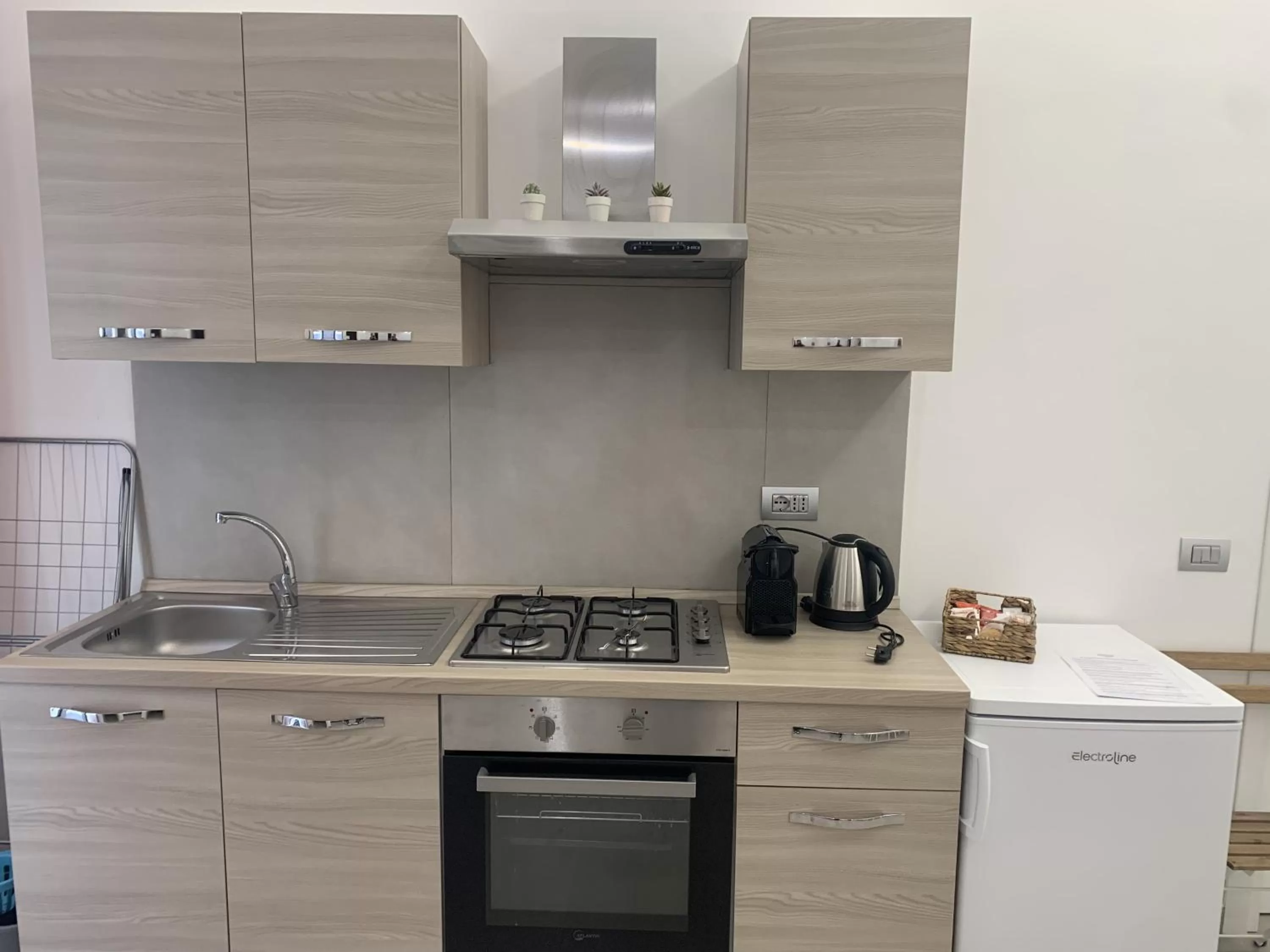 Breakfast, Kitchen/Kitchenette in Le Casuzze di Siculiana