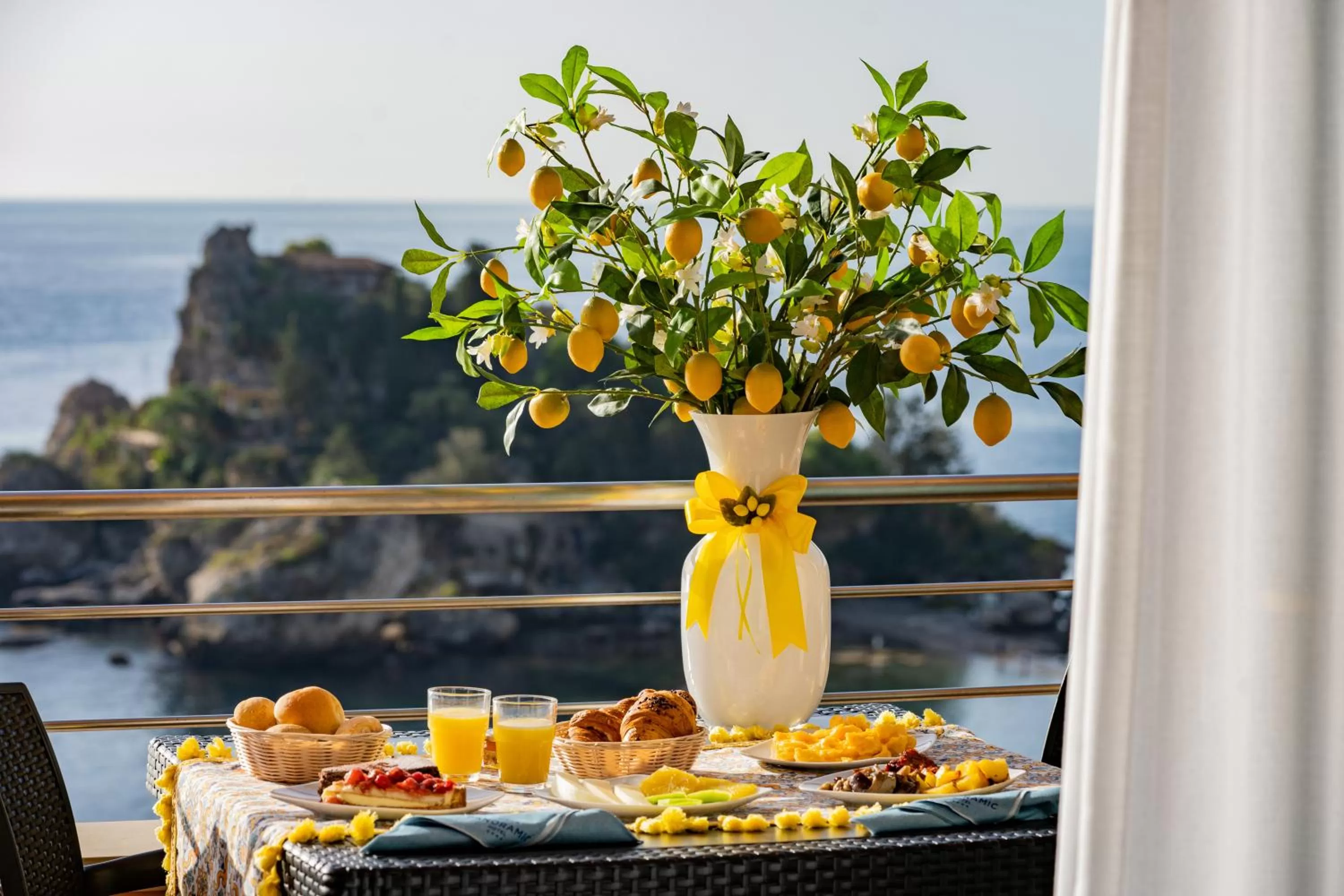 Balcony/Terrace in Taormina Panoramic Hotel