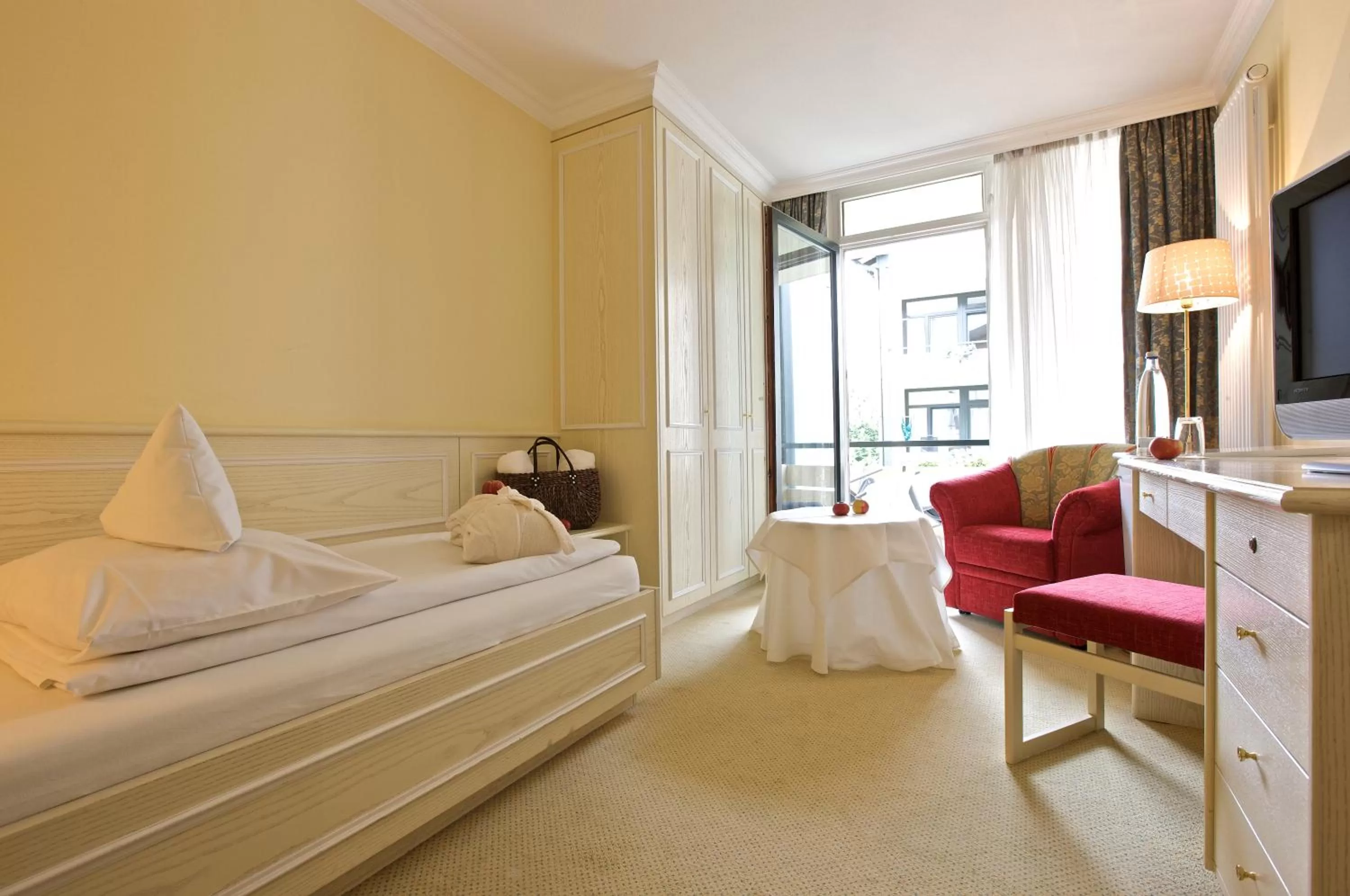 Bed in Wunsch Hotel Mürz - Natural Health & Spa Hotel