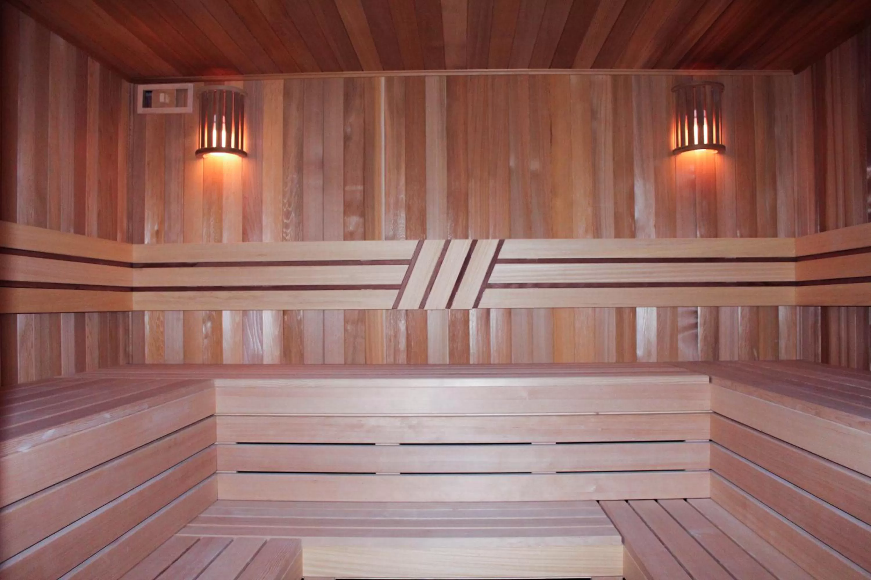 Sauna in Familion ApartHotel