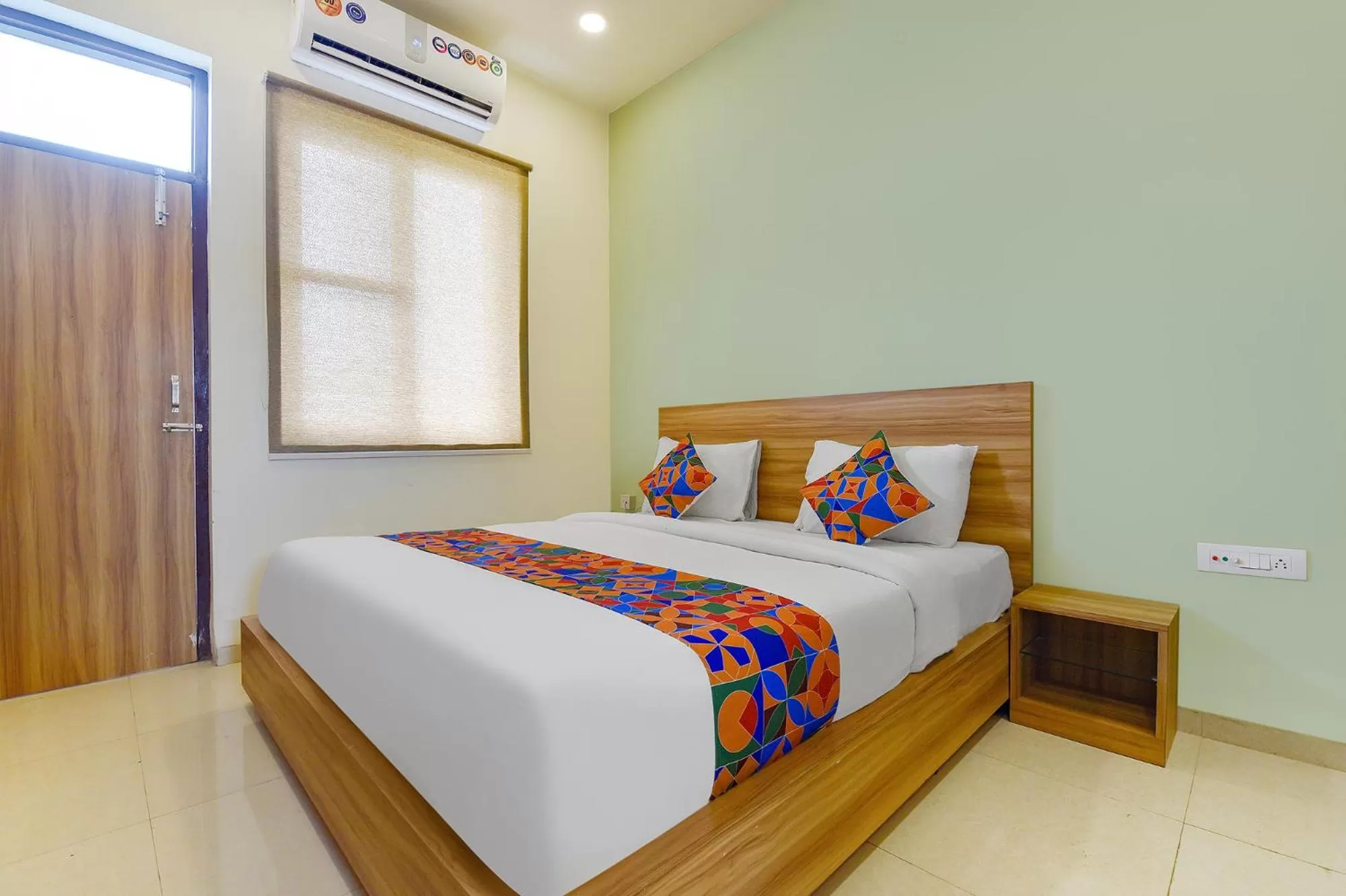 Bed in FabHotel Oxus