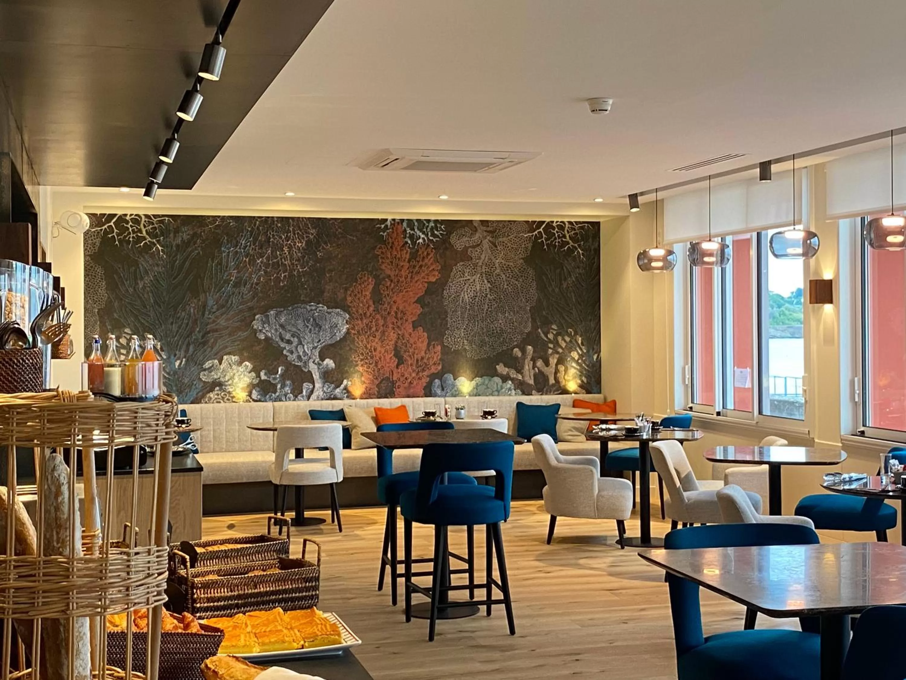 Breakfast, Restaurant/Places to Eat in Hôtel de la Plage - Saint Jean de Luz