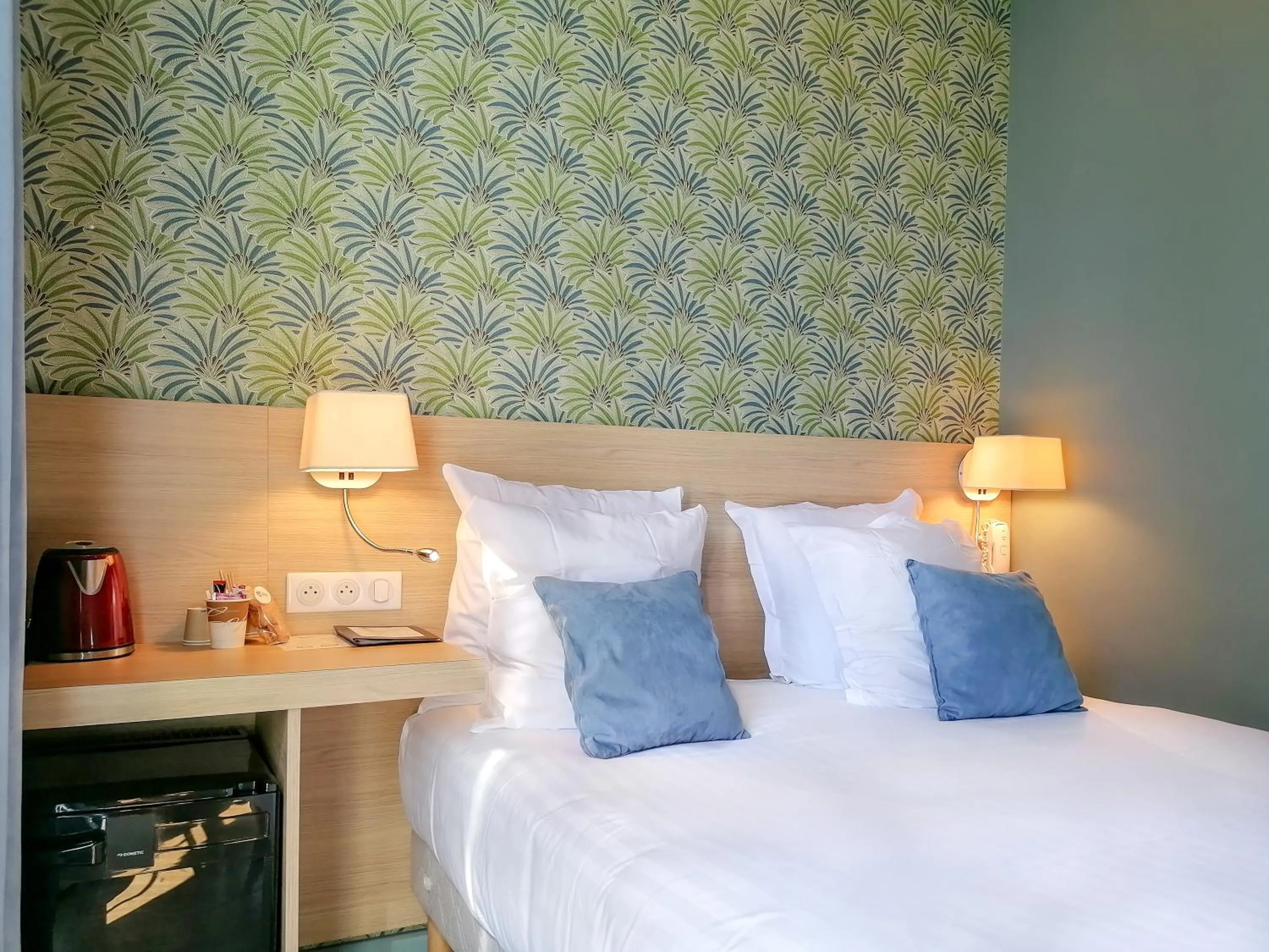 Photo of the whole room, Bed in Hôtel Du Centre, un hôtel AMMI