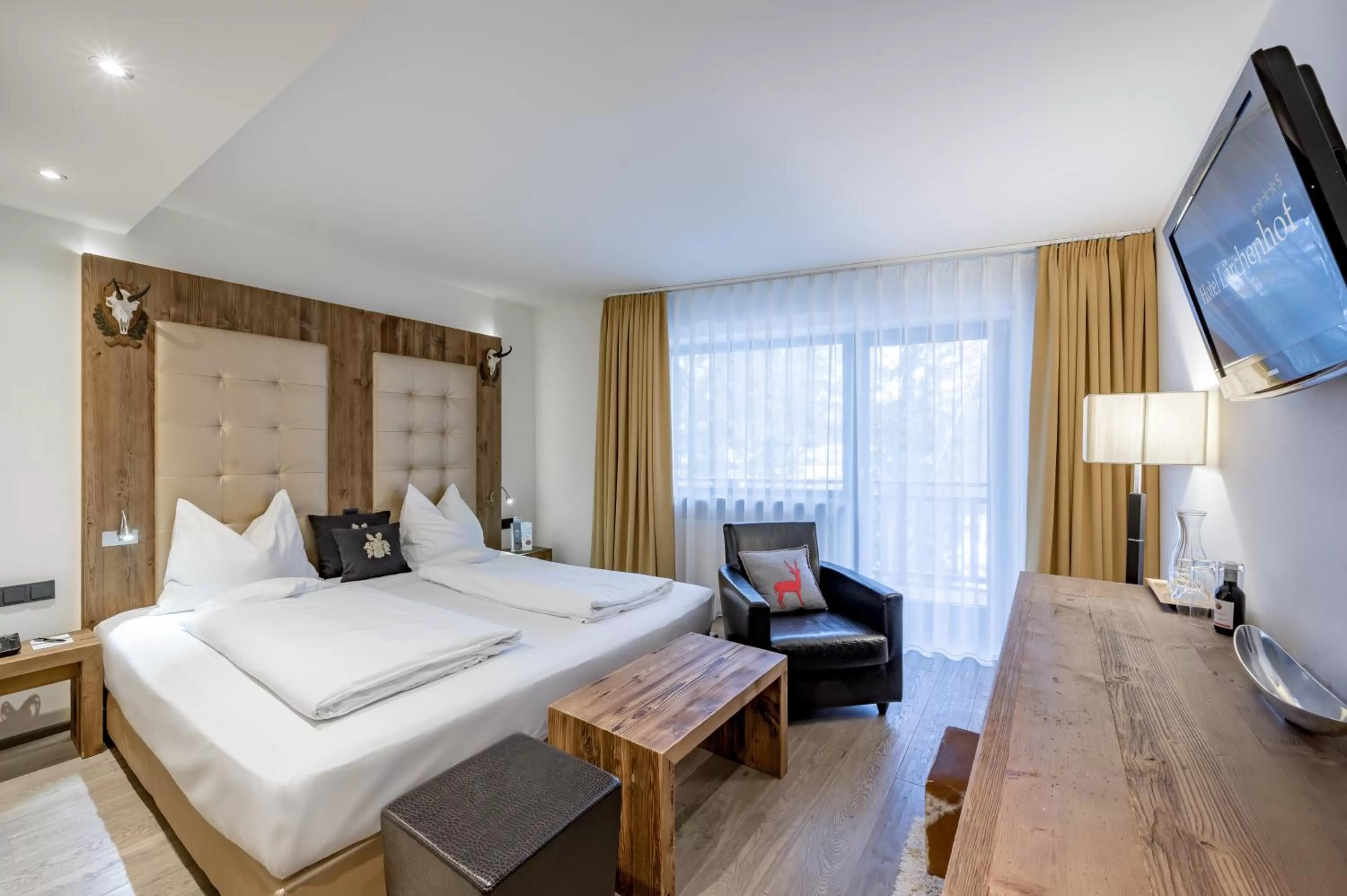 Photo of the whole room, Bed in Natur & Spa Hotel Lärchenhof