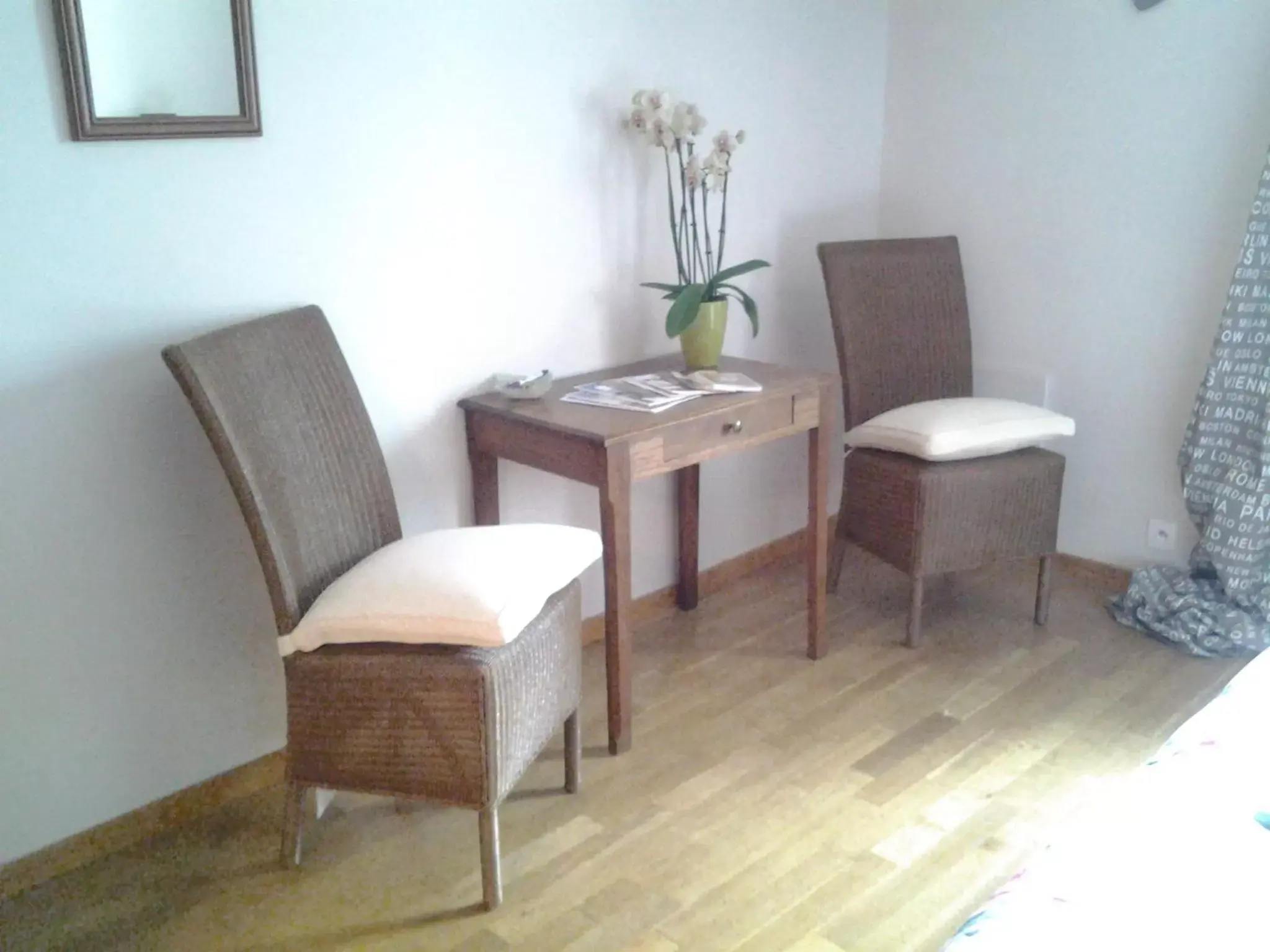 Double or Twin Room in La Parisiere Double or Twin Room in La Parisiere