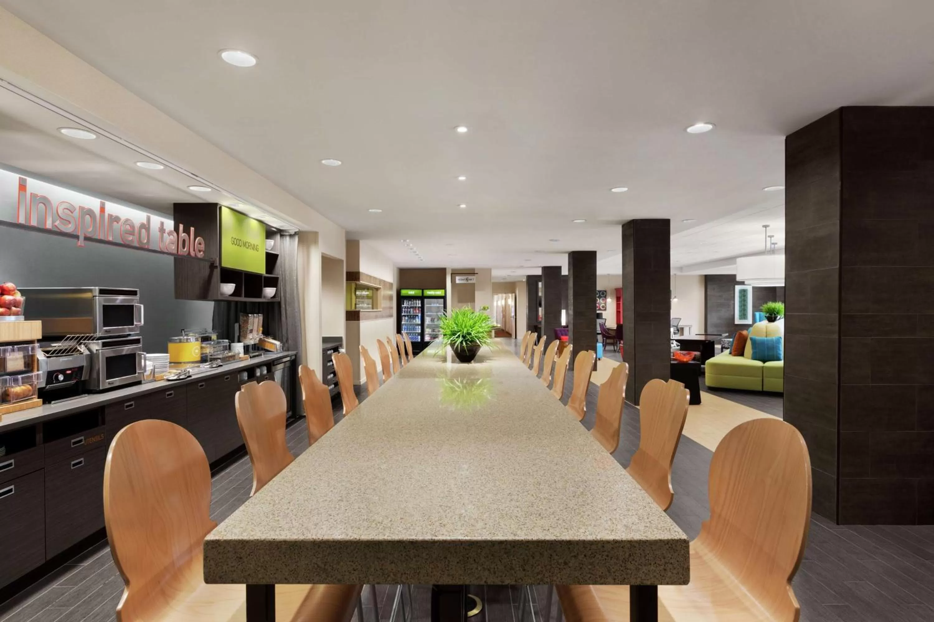 Breakfast in Home2 Suites By Hilton Savannah Airport