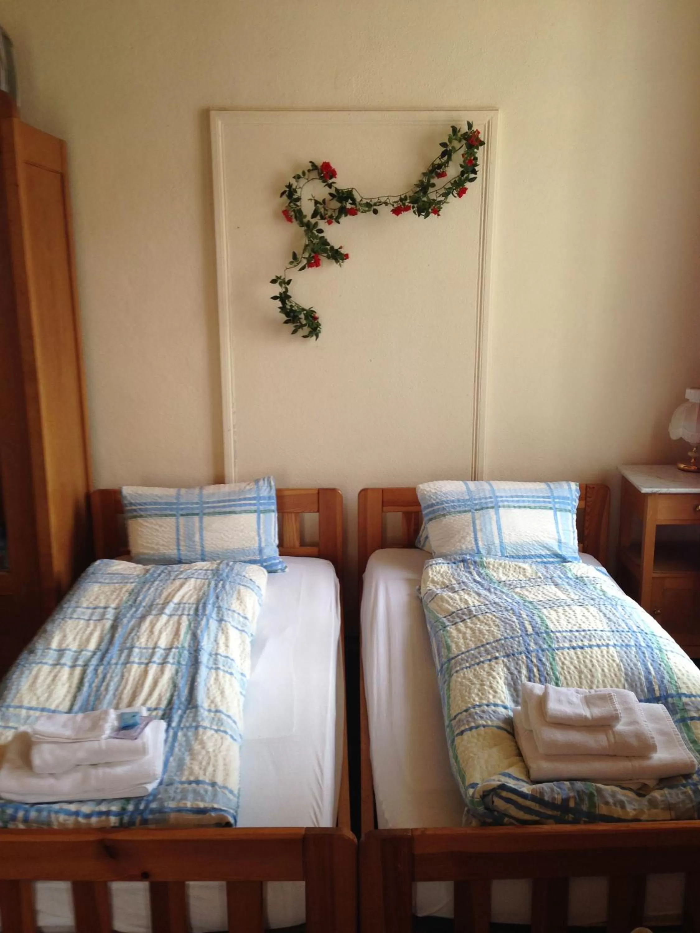 Bed in Hotel Quellenhof