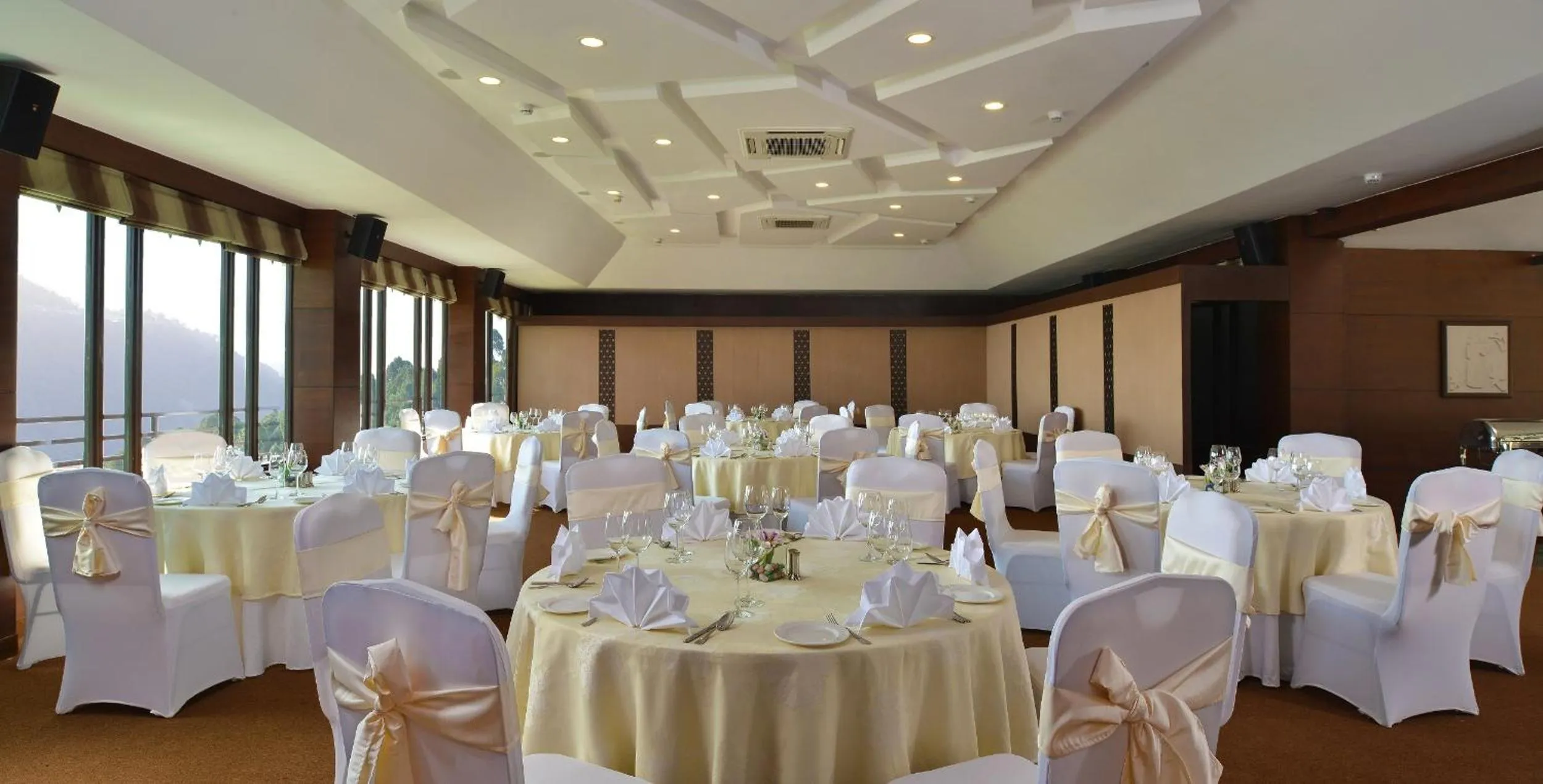 Banquet/Function facilities in Fortune Park Moksha, Mcleodganj - Member ITC Hotels' Group
