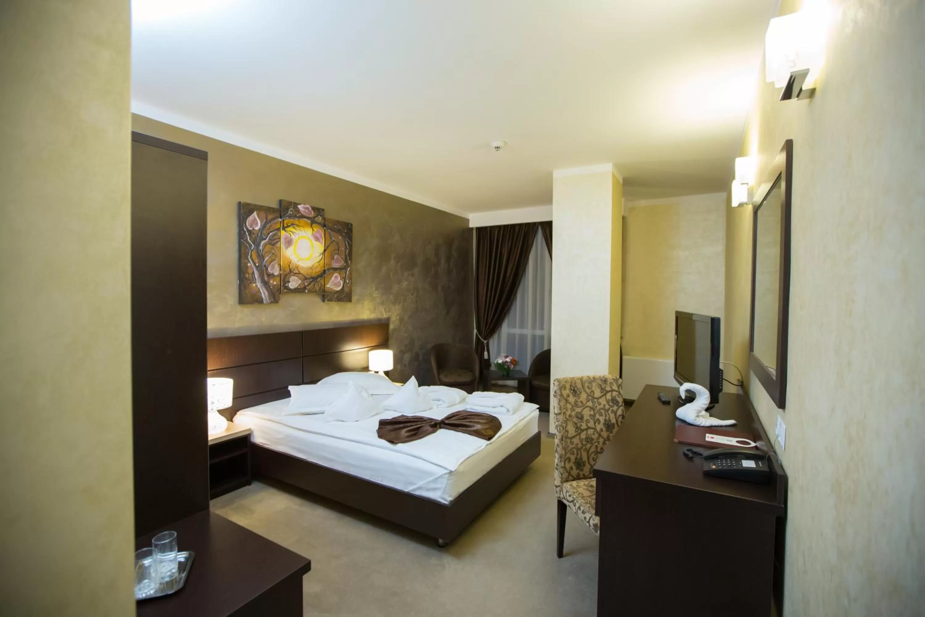 Twin Room with City View in Hotel Meliss
