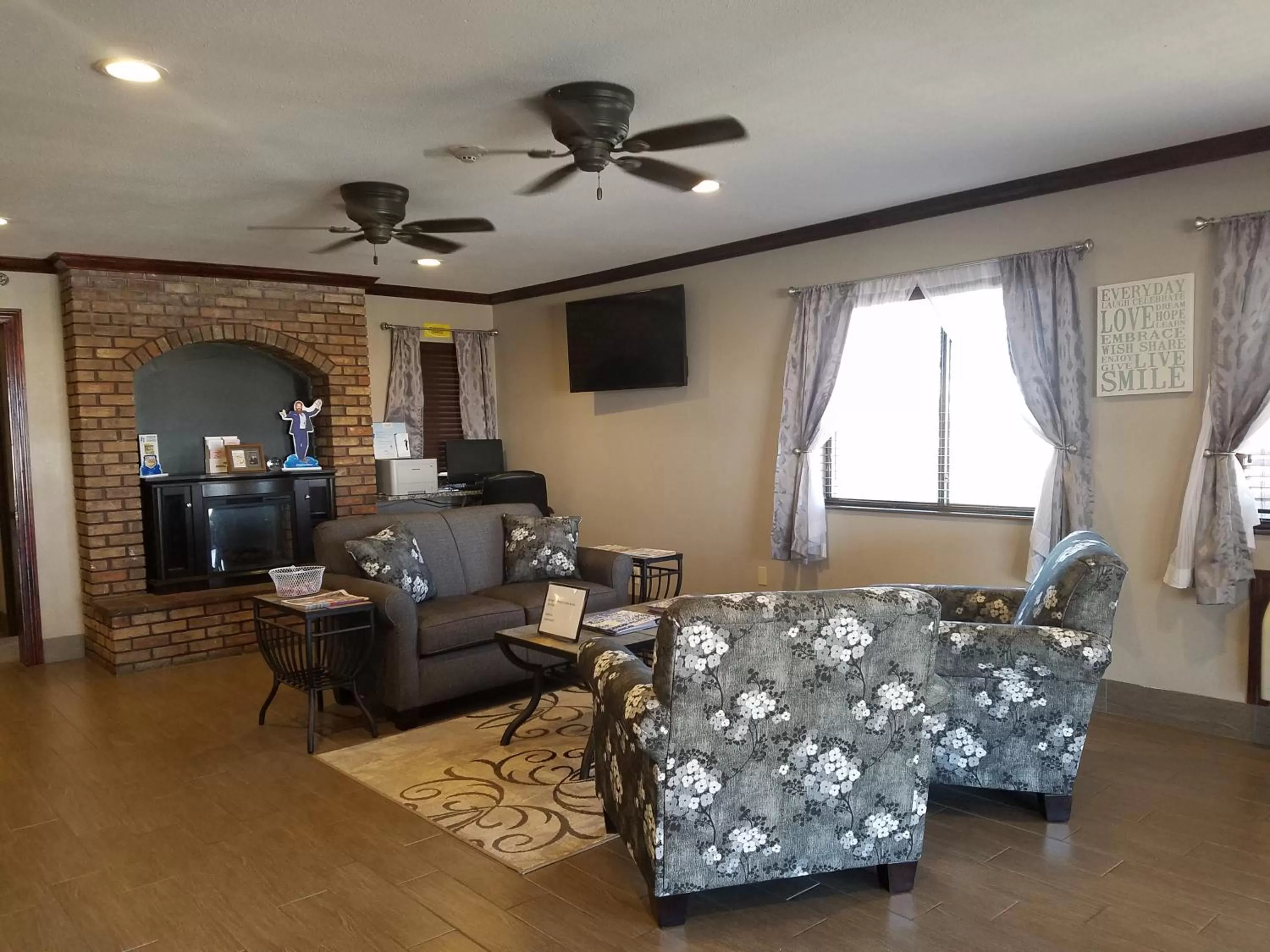 Lobby or reception in Super 8 by Wyndham Rantoul