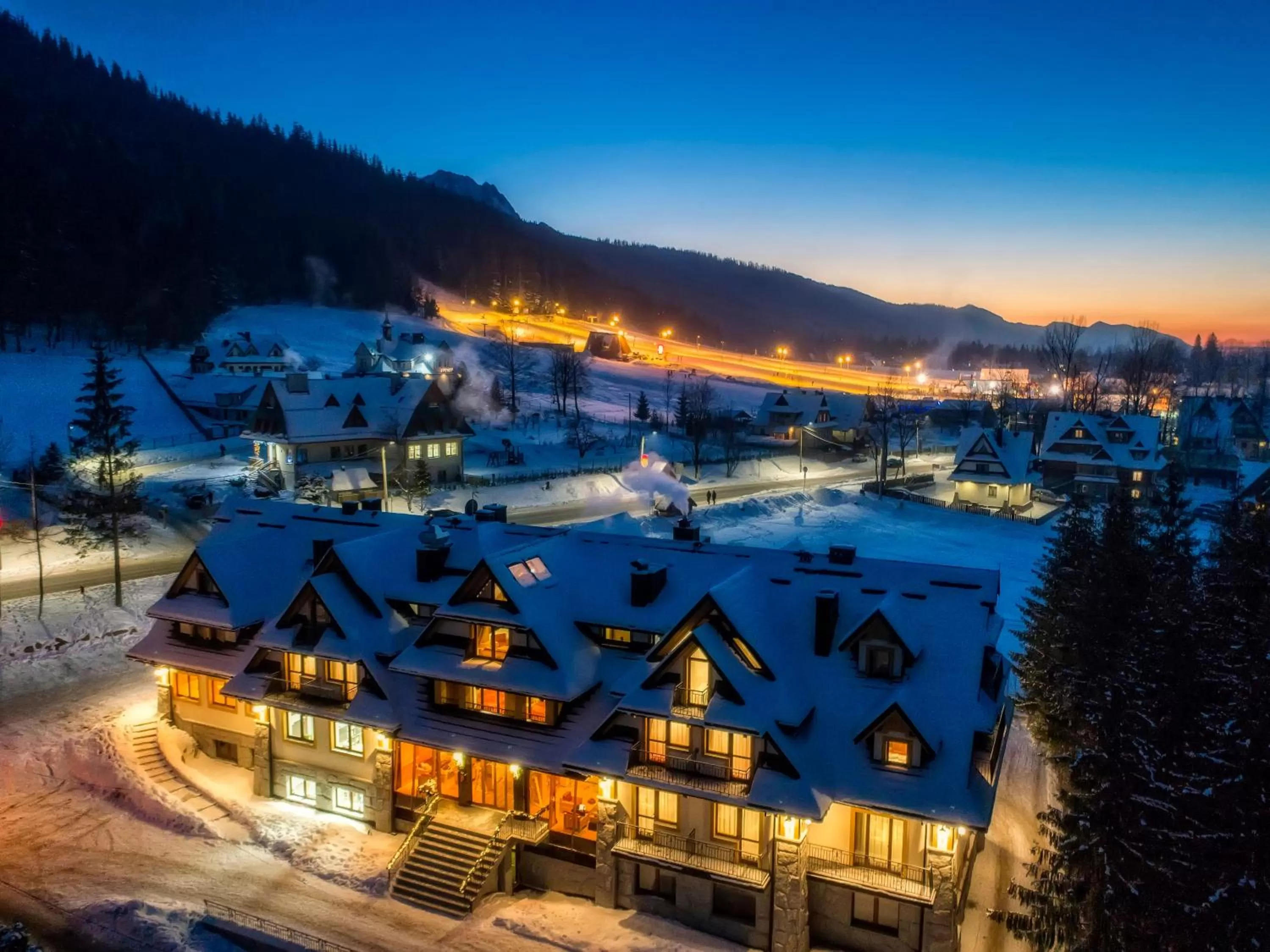 Property building in Gold Hotel