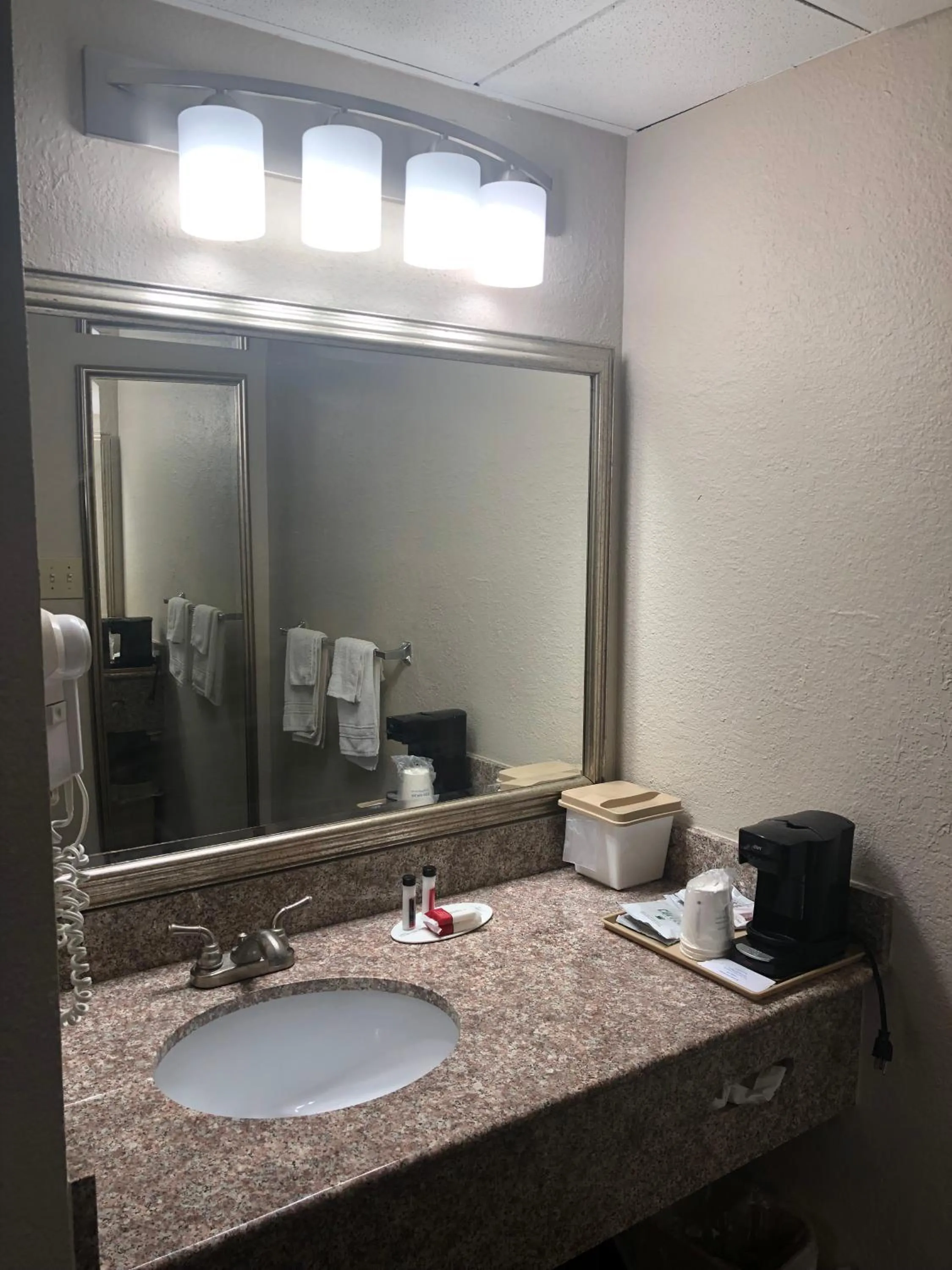 Photo of the whole room in Quality Inn Dalton East