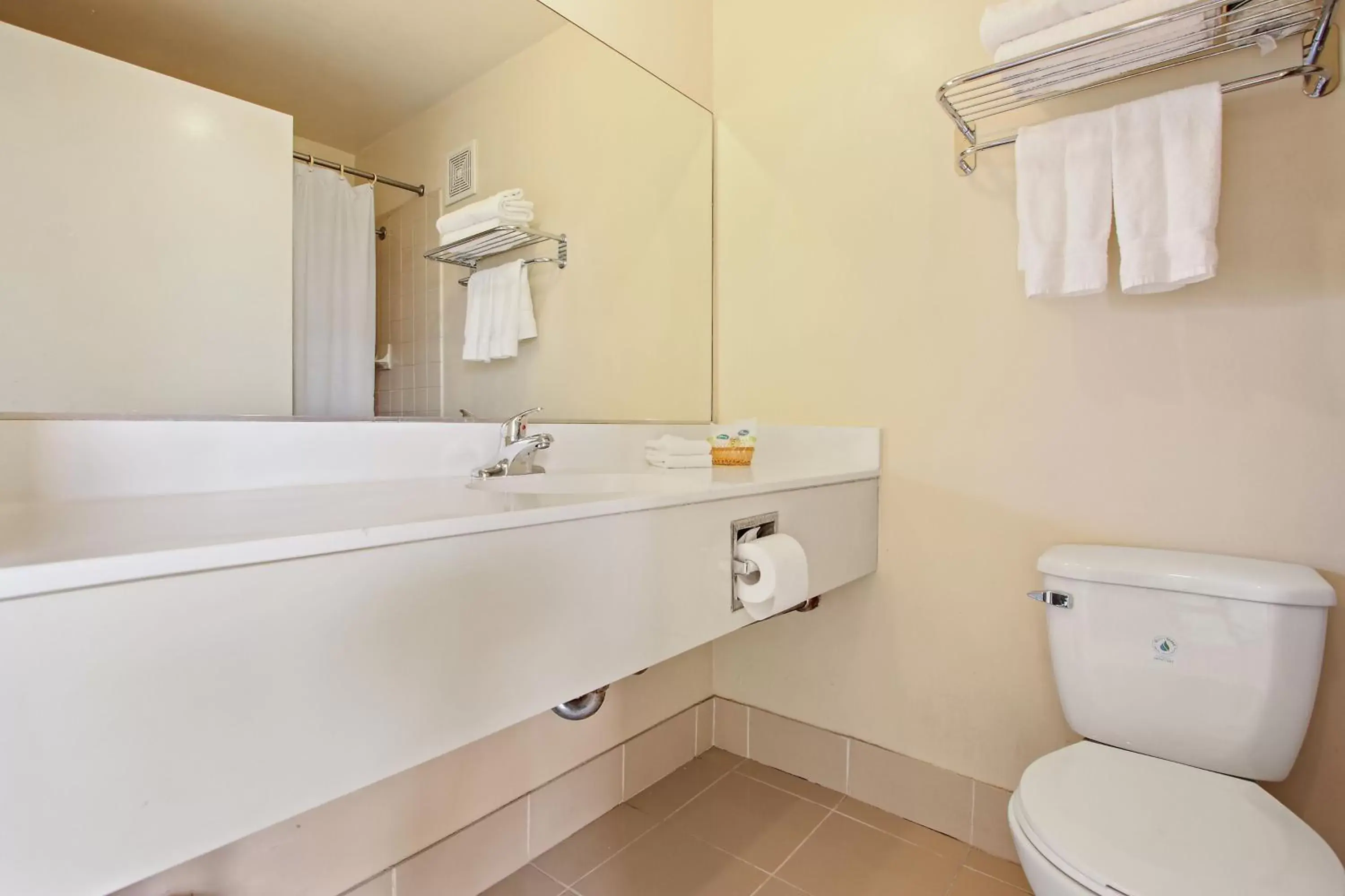 Economy Single Room in Rotex Western Inn Economy Single Room in Rotex Western Inn