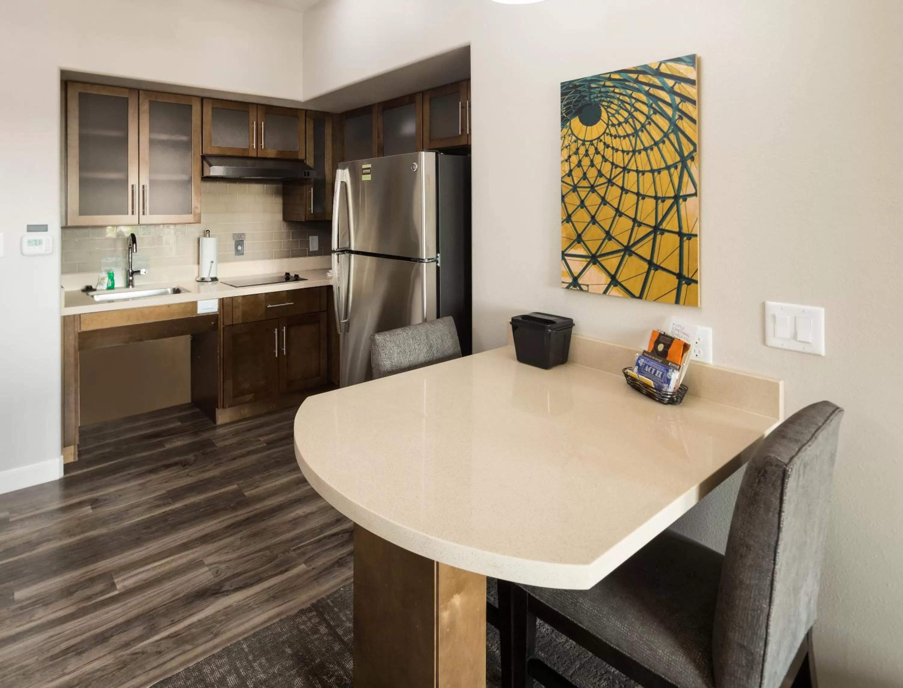 Kitchen or kitchenette in Staybridge Suites - Lake Jackson by IHG