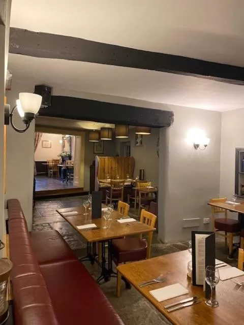 Restaurant/Places to Eat in The Ilchester Arms Hotel, Ilchester Somerset