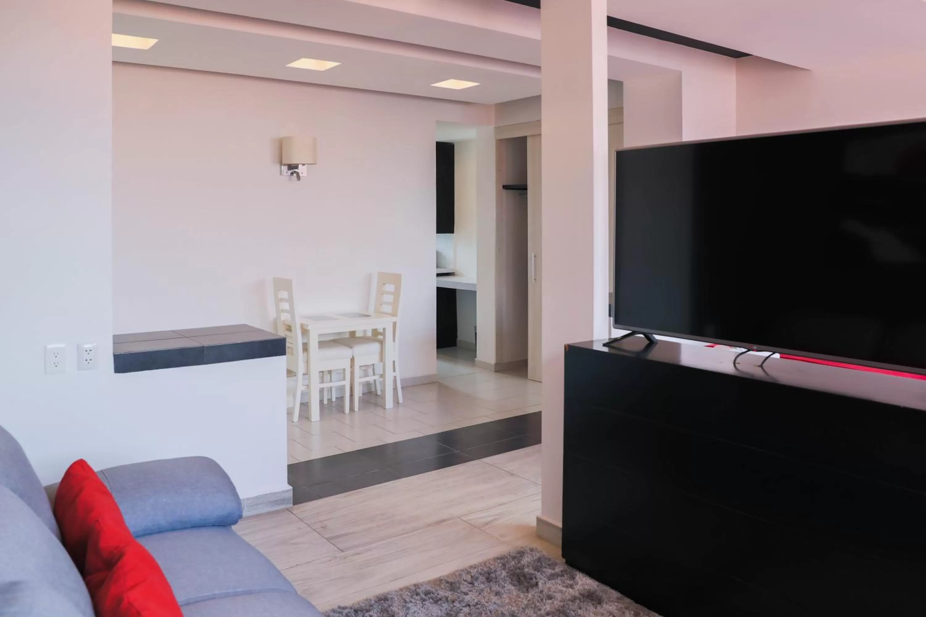 TV and multimedia in Hotel Colonial Playa del Carmen