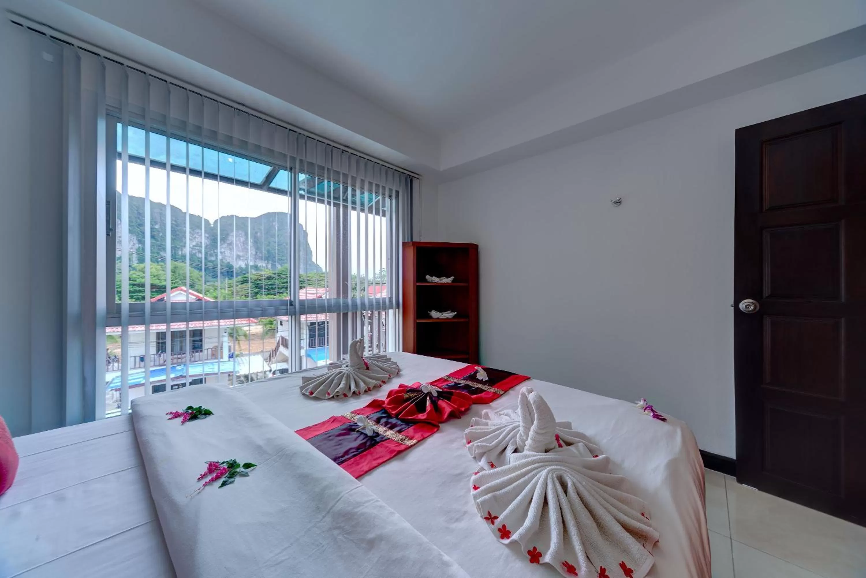 Bed in Krabi Apartment-SHA Extra Plus